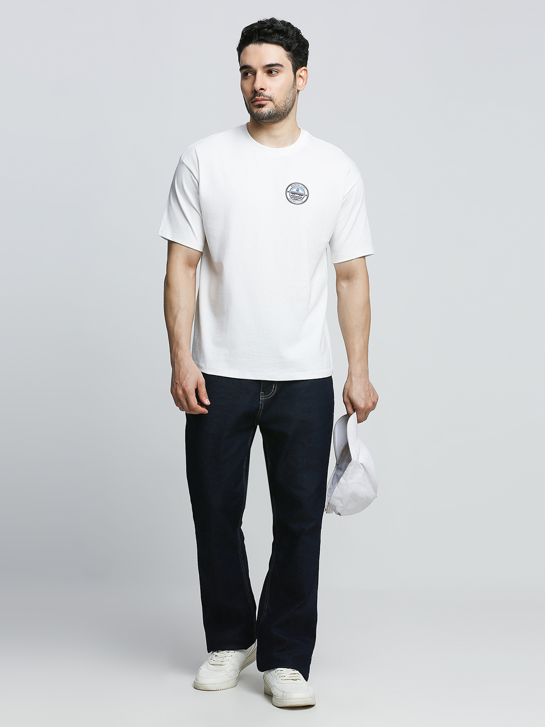 Mumbai City FC Men White Logo Oversized Cotton Cotton Round Neck T-shirt (5)