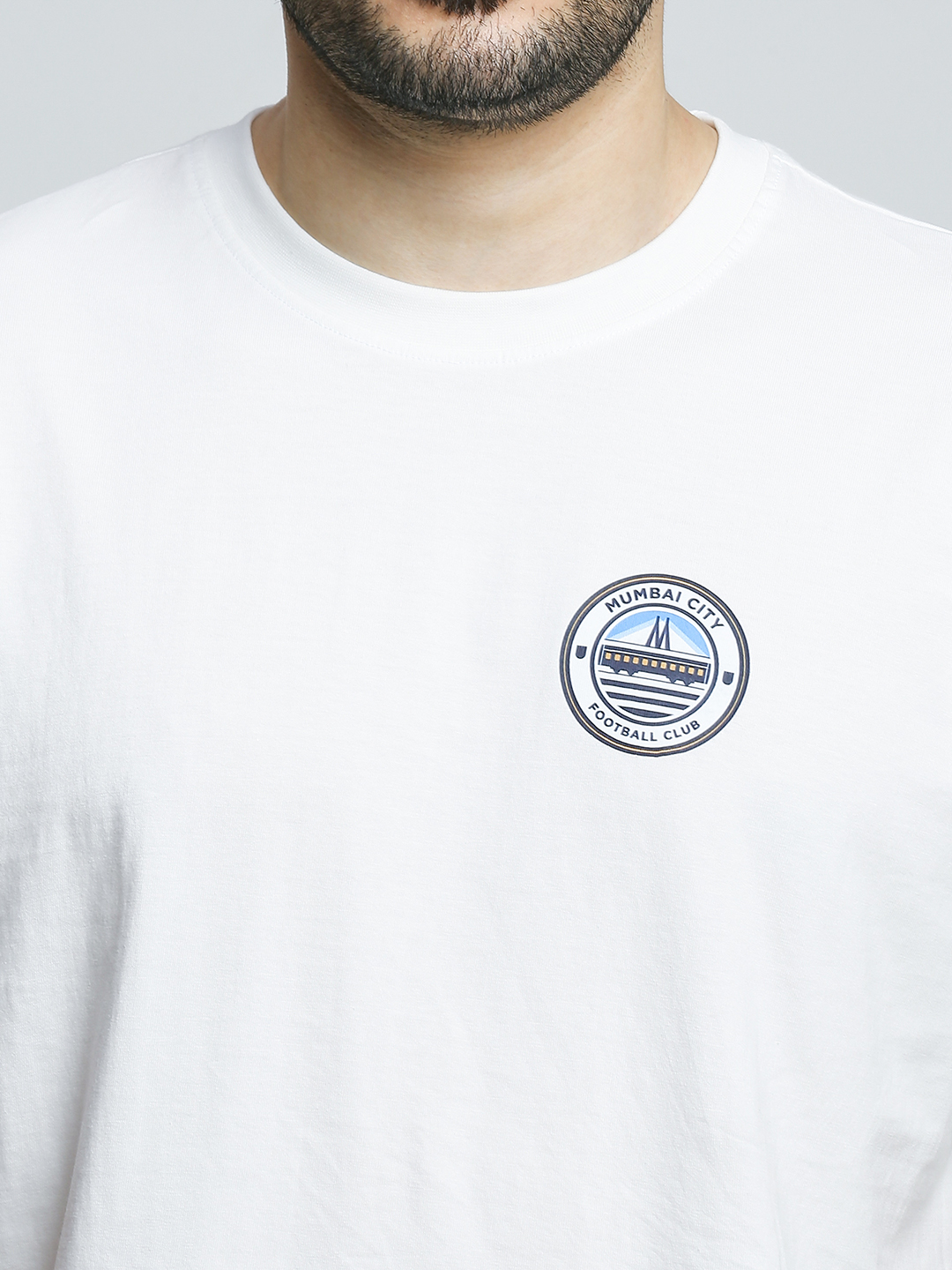 Mumbai City FC Men White Logo Oversized Cotton Cotton Round Neck T-shirt (6)