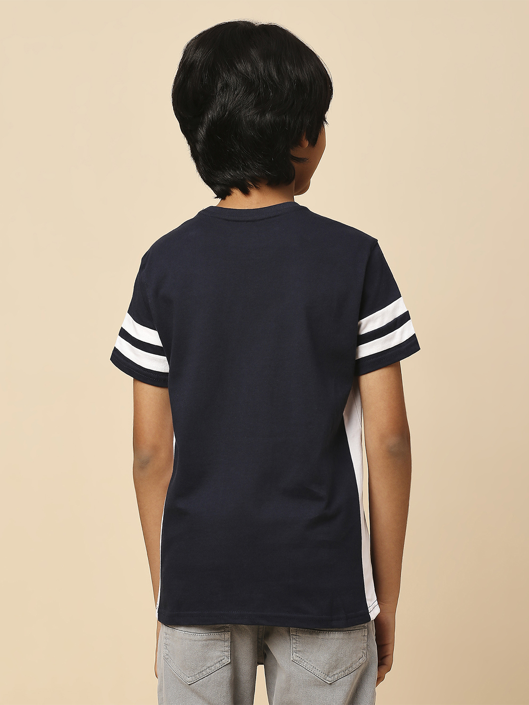 Mumbai Indians Boys Navy Blue and White Colourblocked Half Sleeves Round Neck Cotton T-Shirt (4)