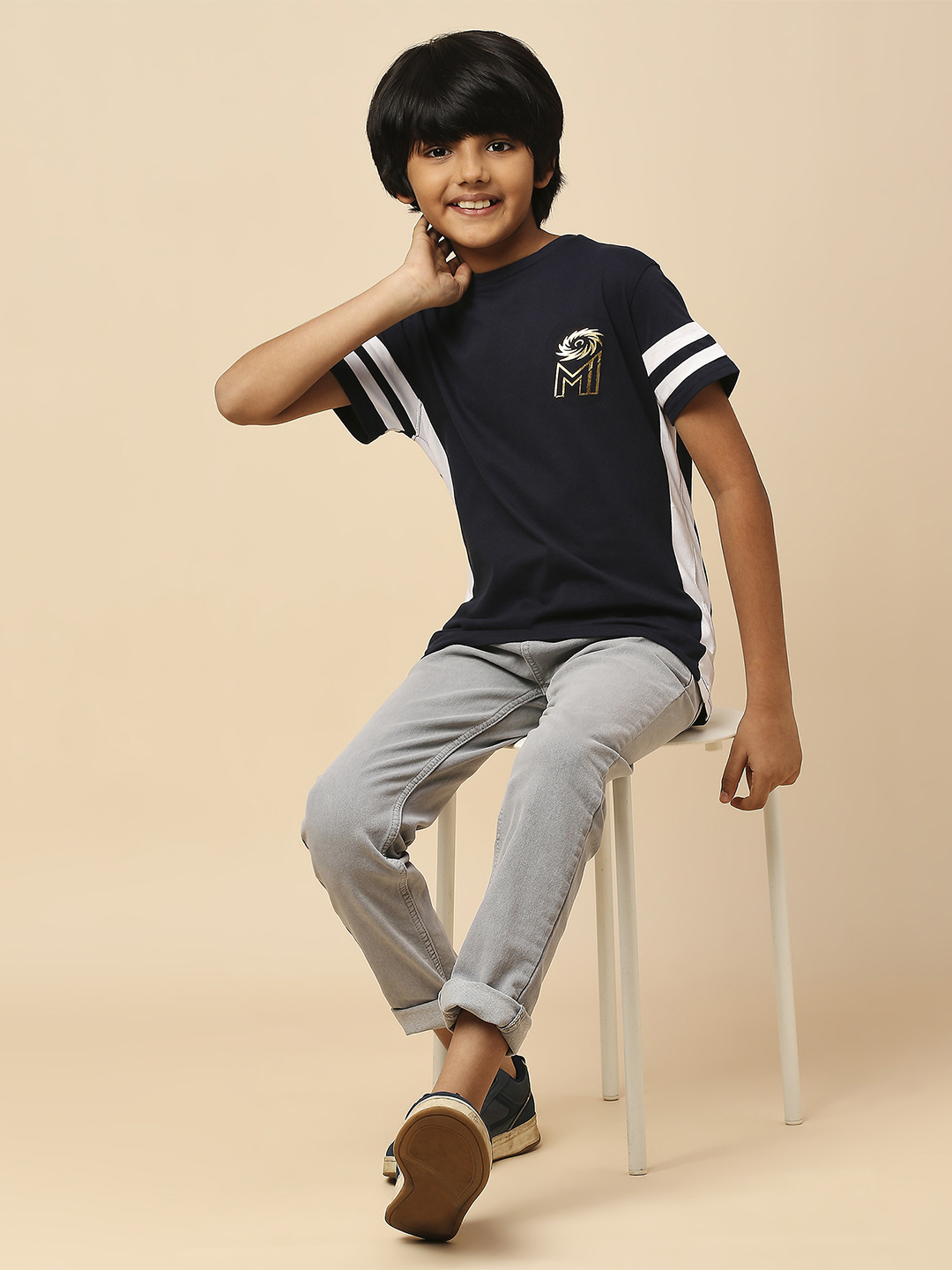 Mumbai Indians Boys Navy Blue and White Colourblocked Half Sleeves Round Neck Cotton T-Shirt (5)