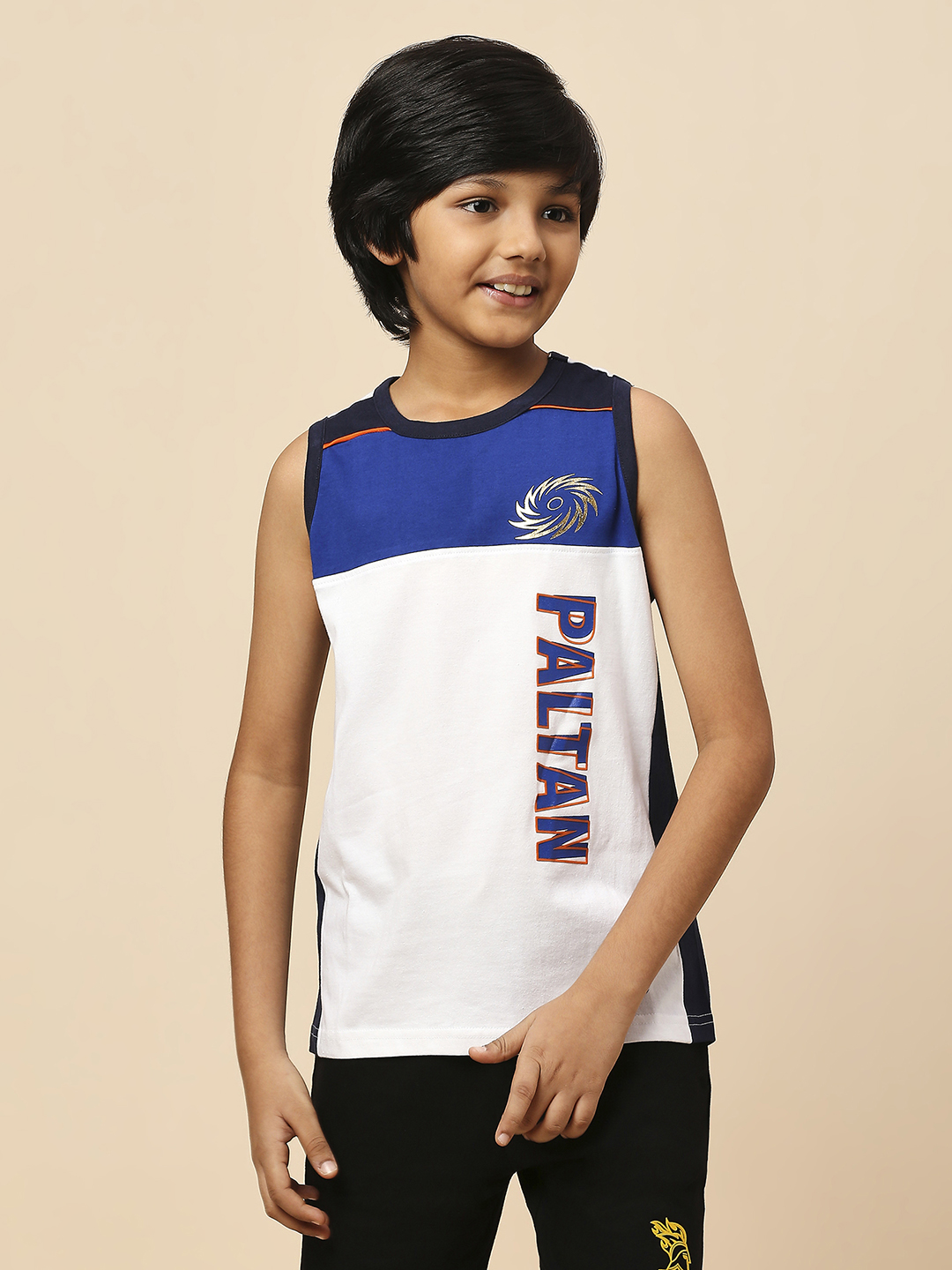 Mumbai Indians Boys White and Blue Colourblocked Sleeveless Round Neck Sports Vest (1)