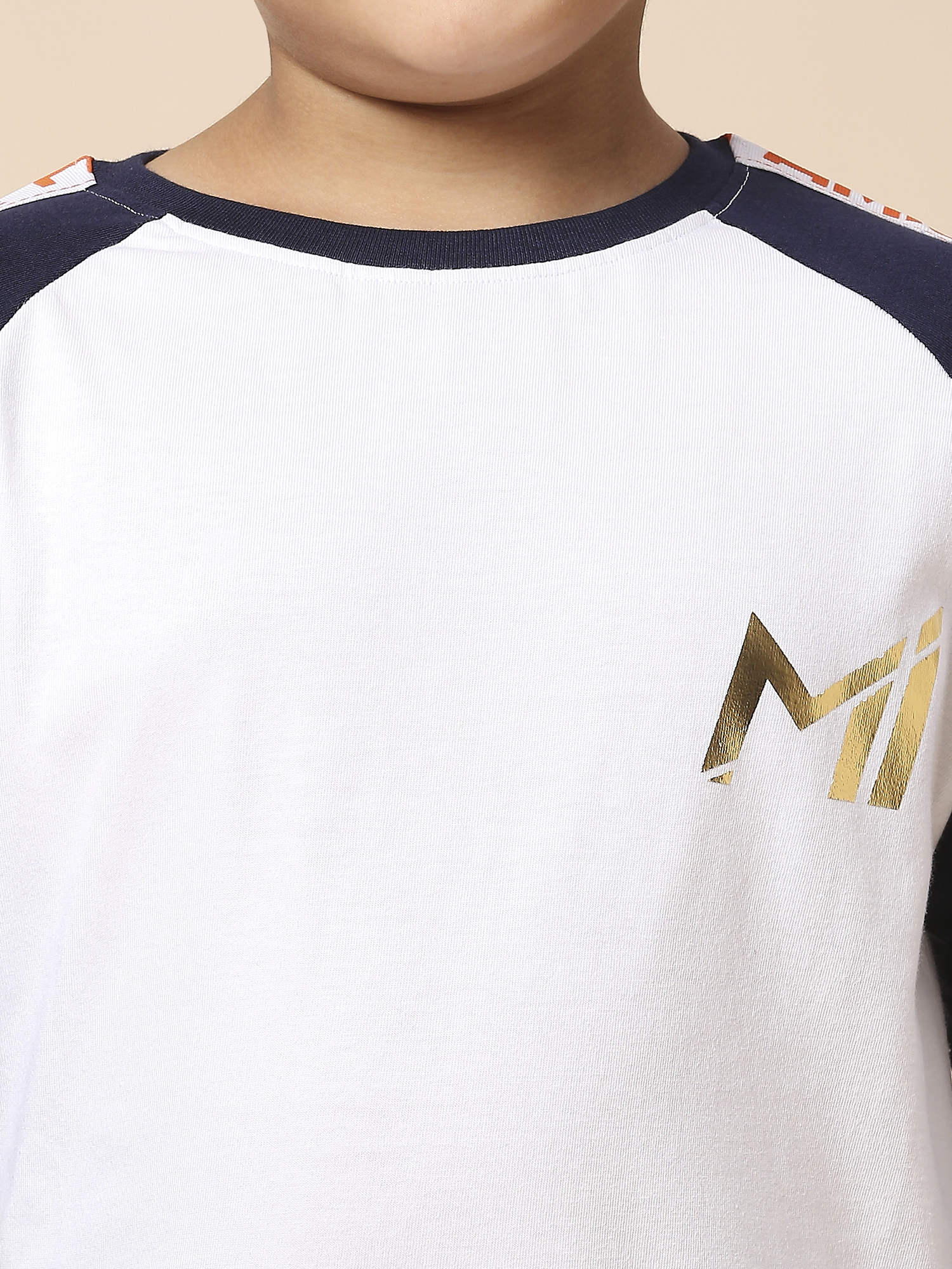 Mumbai Indians Boys White and Navy Blue Colourblocked Full Sleeves Round Neck Polyester T-Shirt (6)