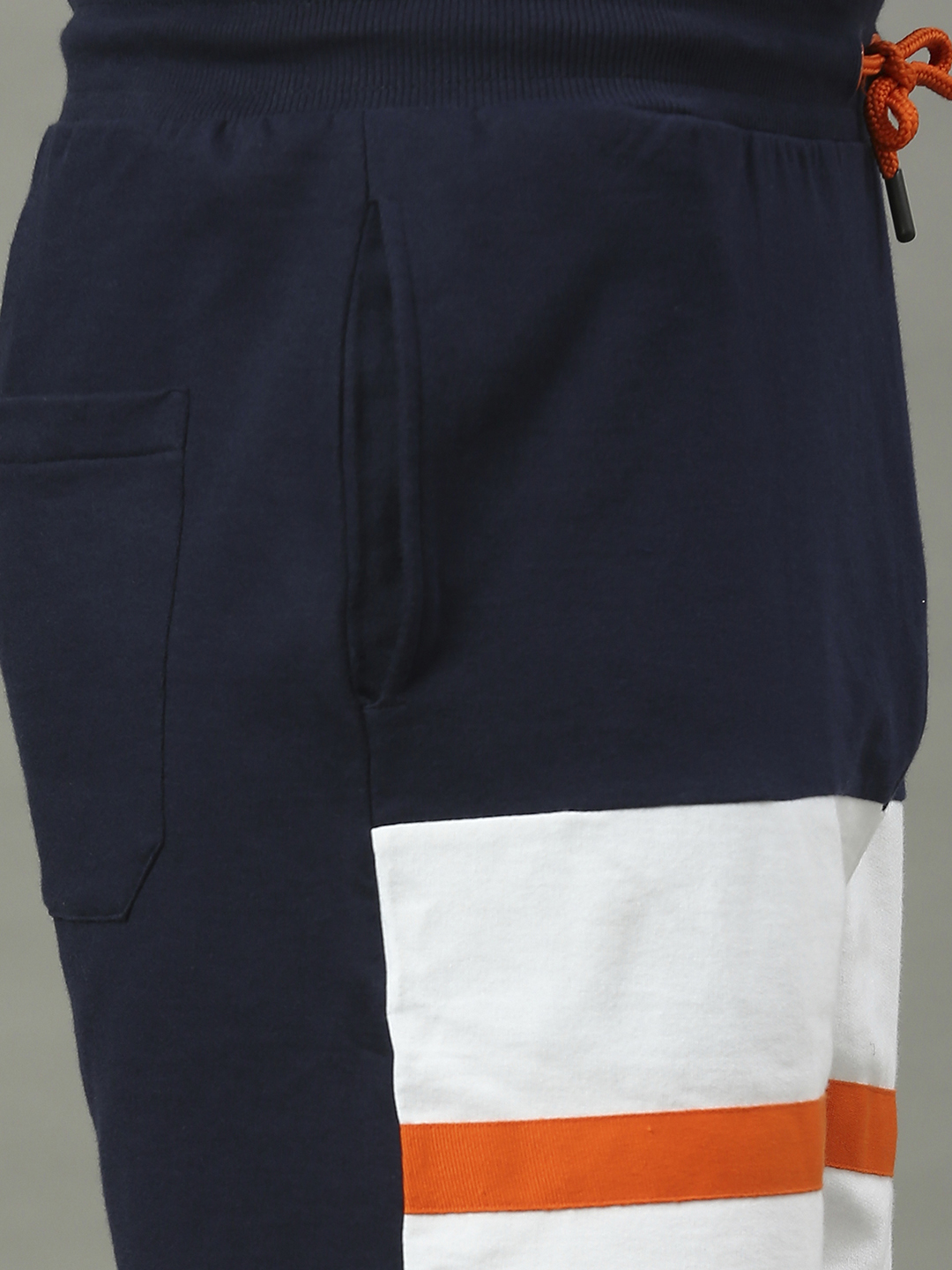 Mumbai Indians Men Navy and White Colourblocked Mid-Rise Cotton Sports Shorts (5)