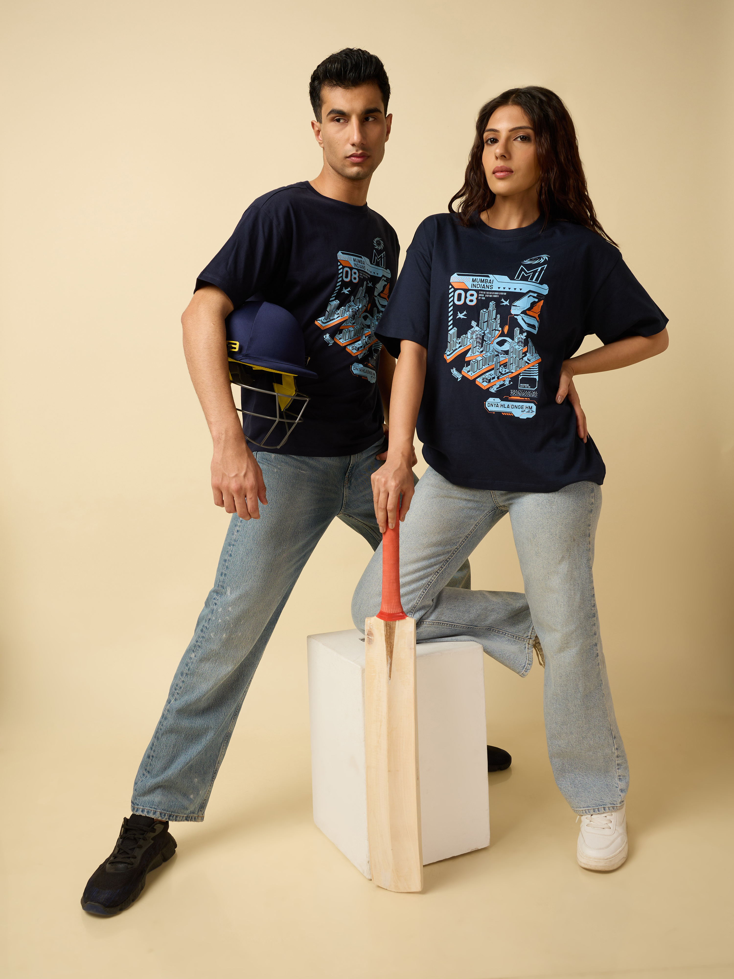 Men Navy Blue Duniya Hila Denge Hum Printed Oversized Cotton T-Shirt