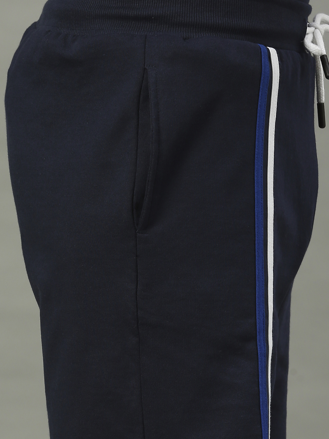 Mumbai Indians Men Navy Blue Logo Printed Mid-Rise Basic Cotton Sports Shorts (6)