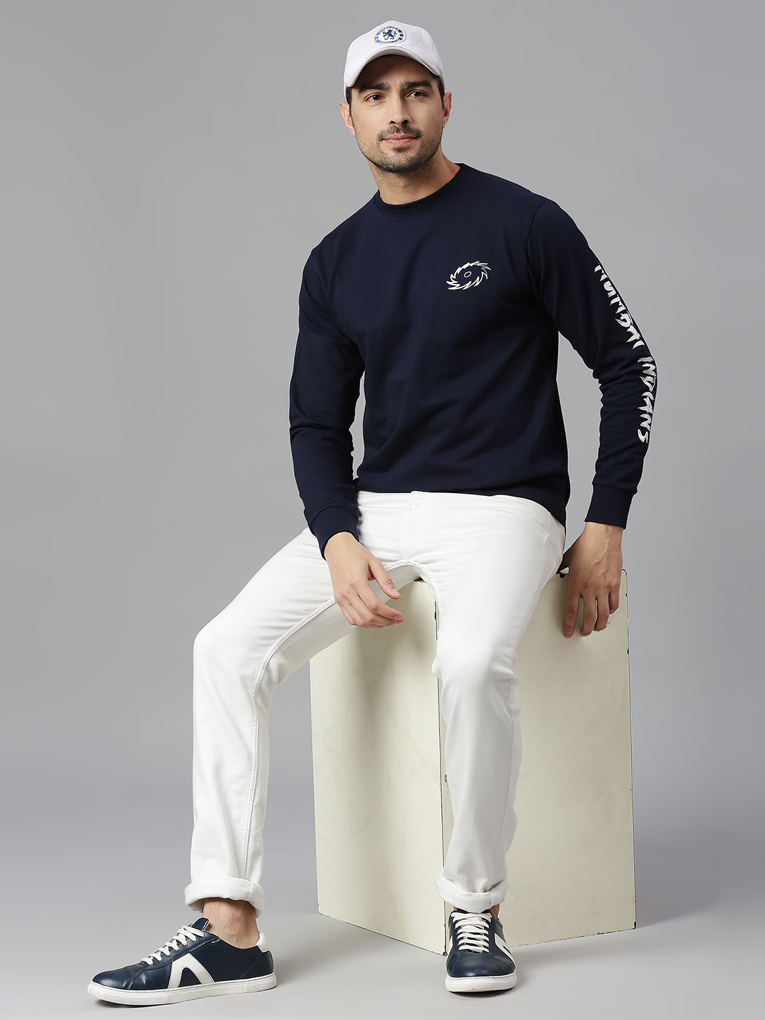 Mumbai Indians Men Navy Blue Solid Full Sleeves Round Neck Cotton Sweatshirt (4)