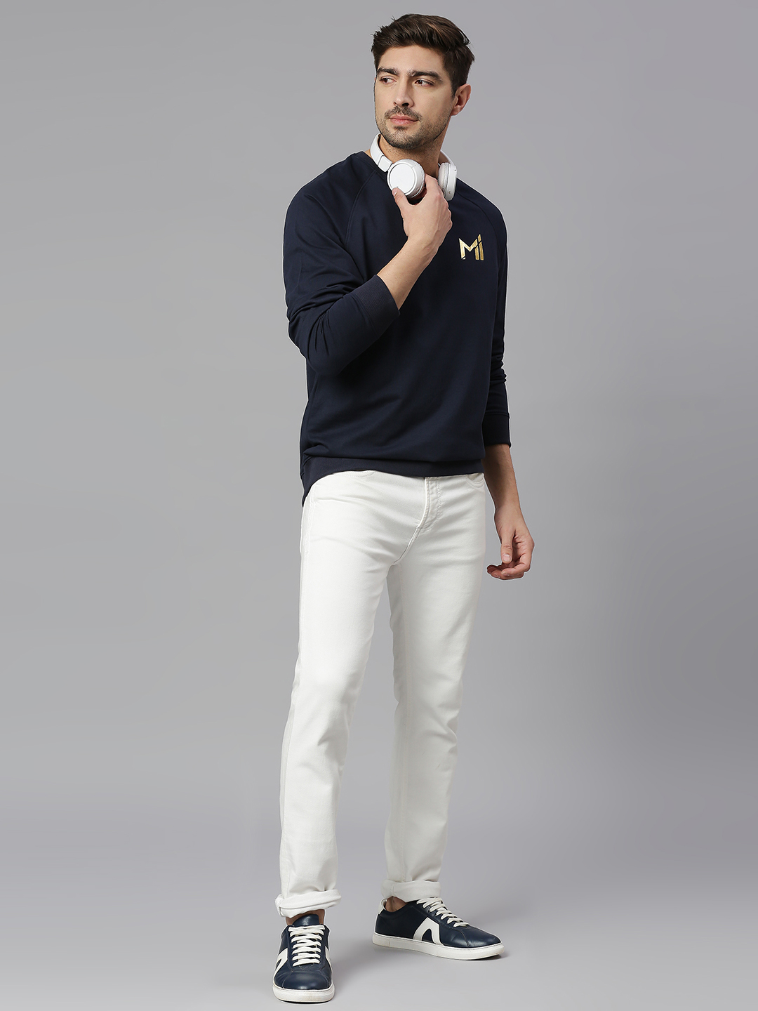 Mumbai Indians Men Navy Blue Solid Full Sleeves Round Neck Cotton Sweatshirt (4)