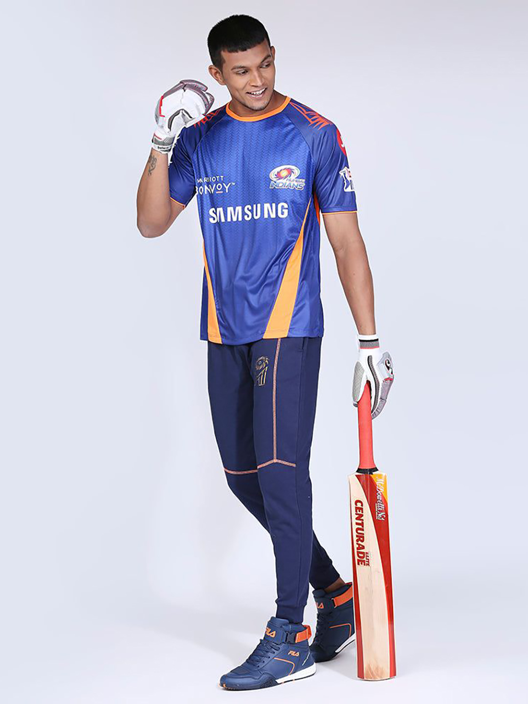Mumbai Indians Men Official Training Jersey 2020 (3)