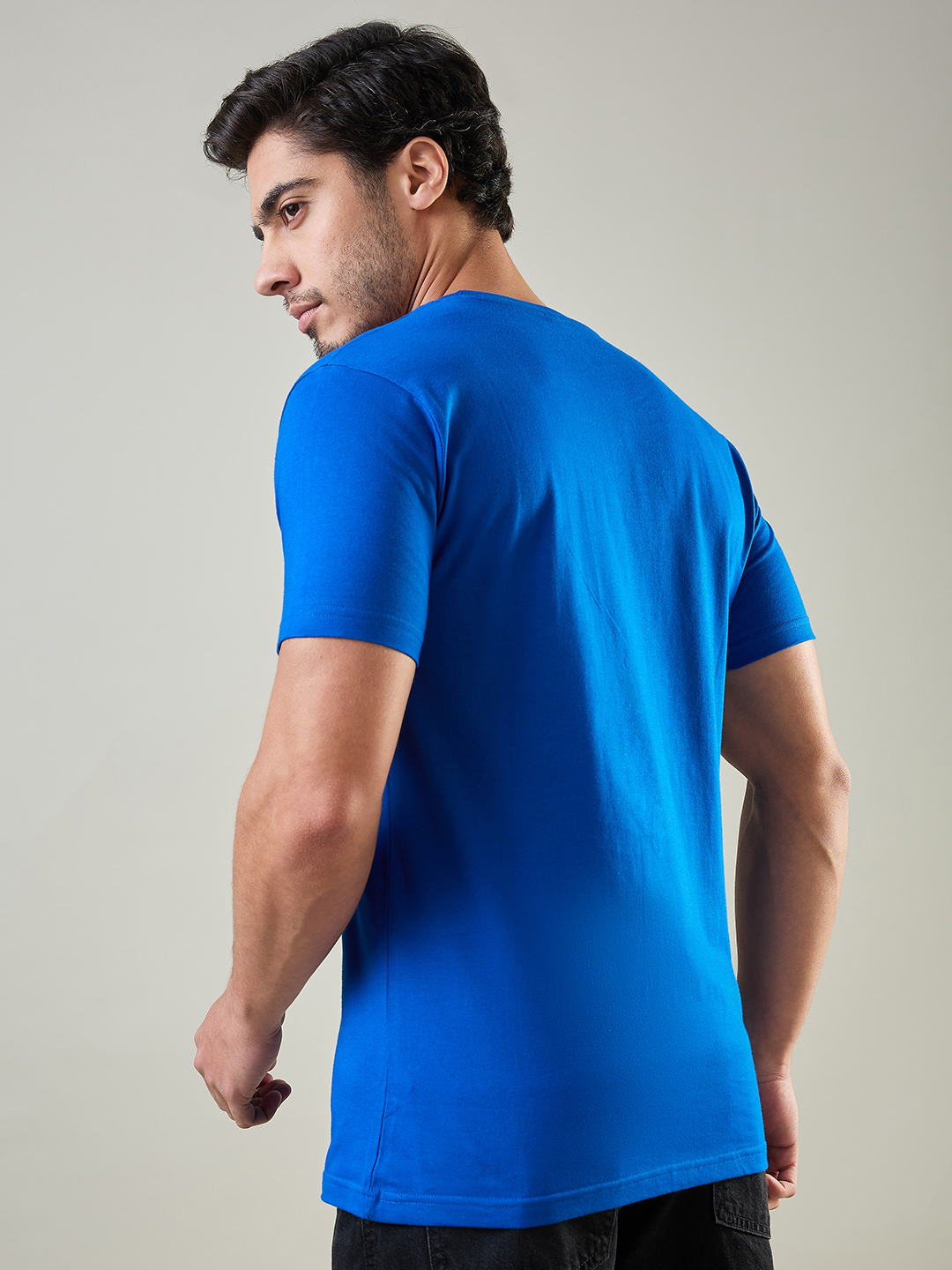 Mumbai Indians Men Royal Blue Graphic Printed Half Sleeves Round Neck Cotton T-Shirt (6)