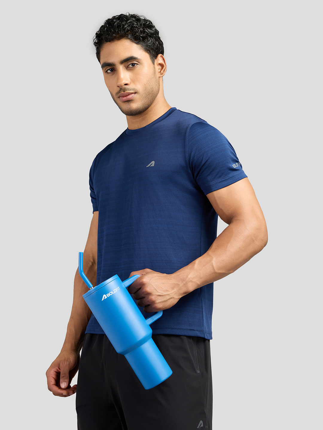 Mumbai Indians MI X Boldfit Tumbler with Lid & Straw Chugger (4)