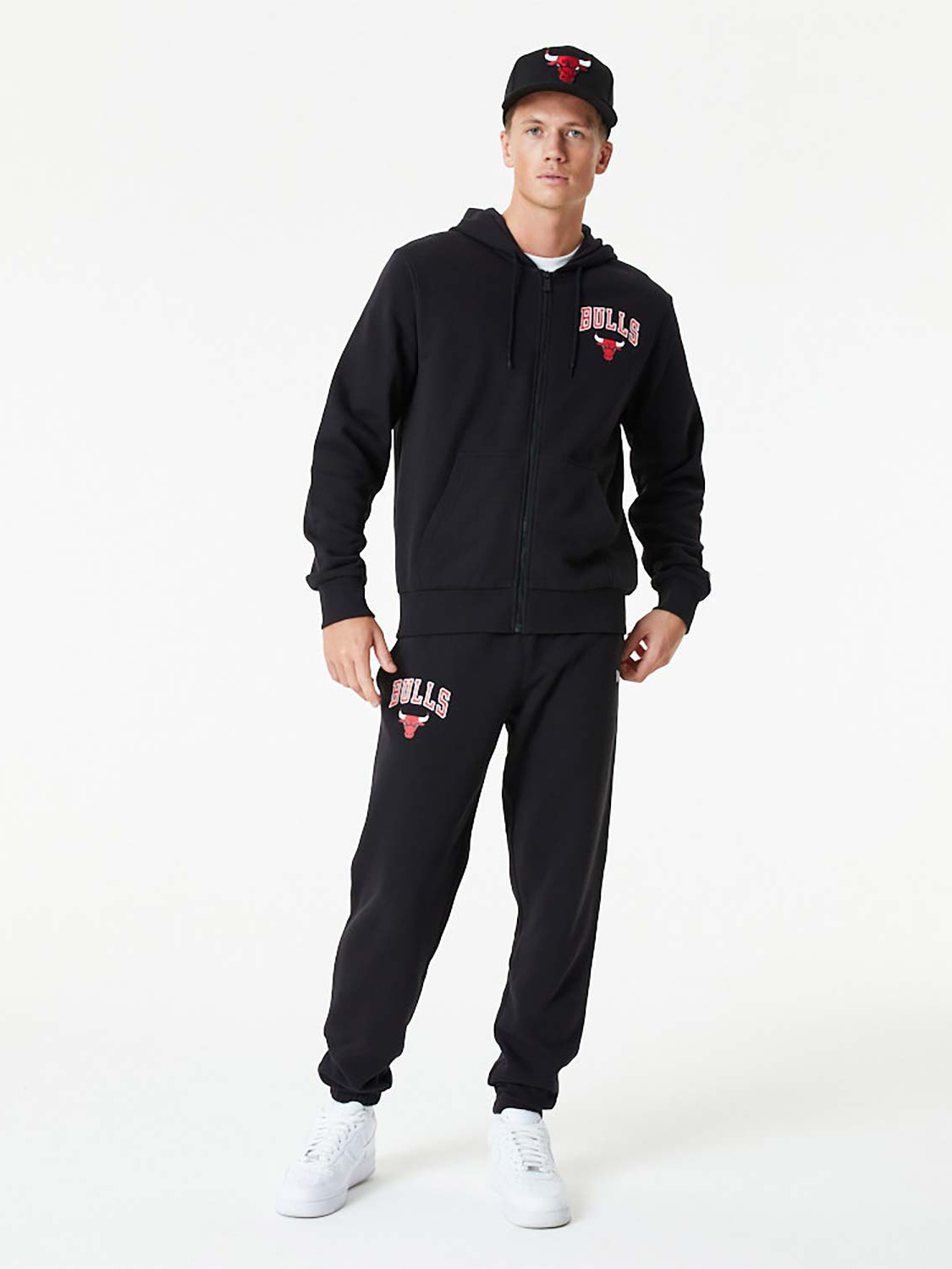 NBA - Chicago Bulls Chicago Bulls NBA Essentials Black Full Zip Hoodie (3)