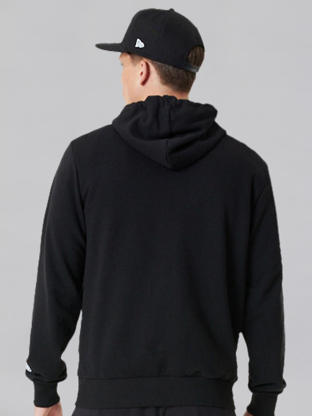 NBA - Chicago Bulls Chicago Bulls NBA Team Logo Black Pullover Hoodie (4)