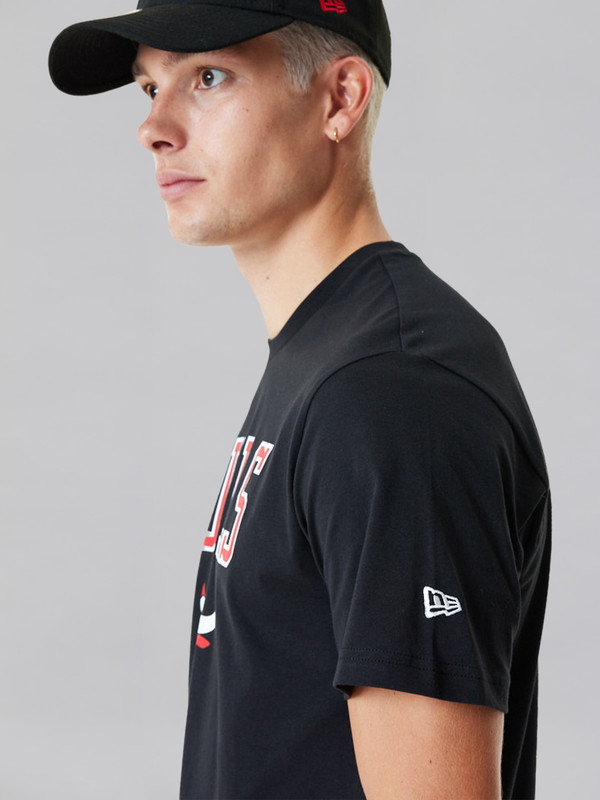 NBA - Chicago Bulls Chicago Bulls NBA Team Logo Black T-Shirt (3)