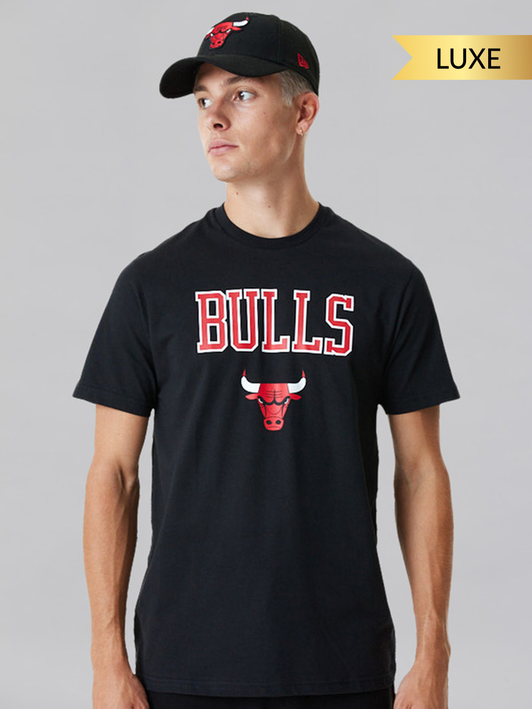 Chicago Bulls NBA Team Logo Black T-Shirt