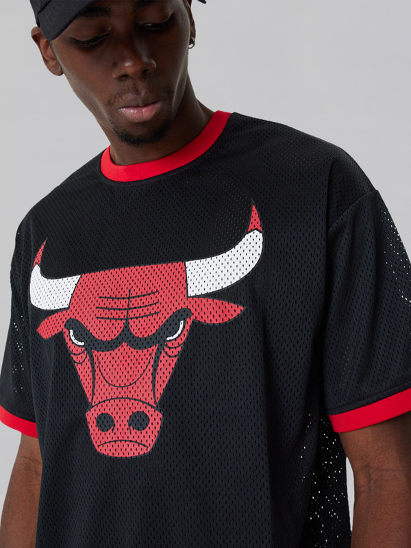 NBA - Chicago Bulls Chicago Bulls NBA Team Logo Mesh Black Oversized T-Shirt (2)