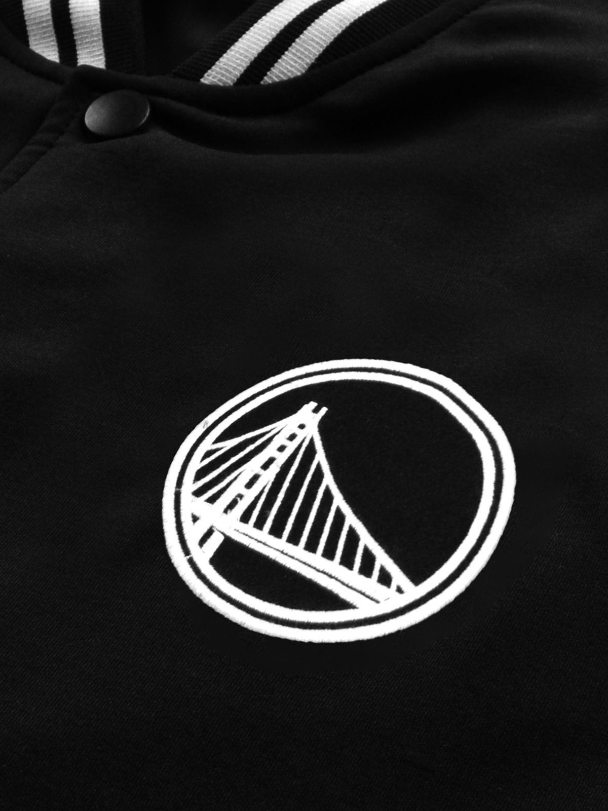 NBA - Golden State Warriors Men Black Printed Long Sleeves PU Varsity Jacket (3)