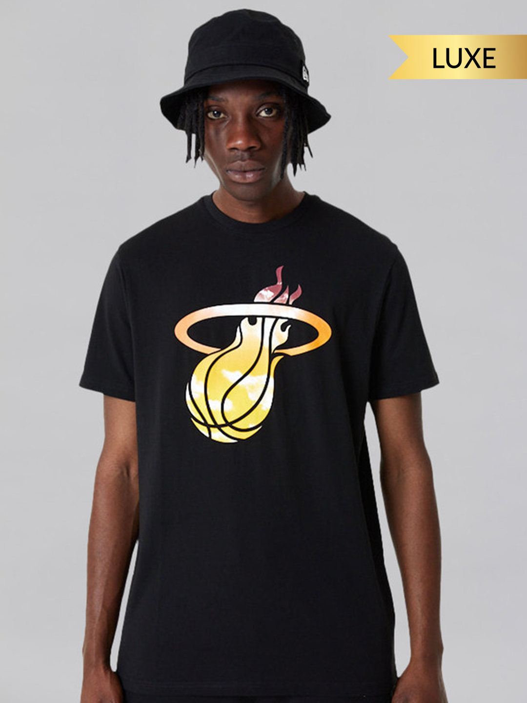 NBA - Miami Heat Miami Heat NBA Sky Print Black T-Shirt (1)