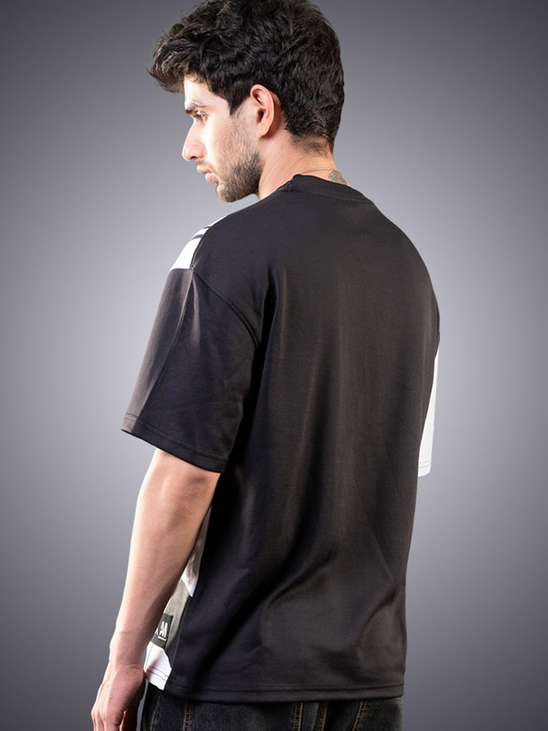 NBA - 75th Year Celebration Men White and Black Printed Luxe Knit Asymetric Court T-Shirt  (2)