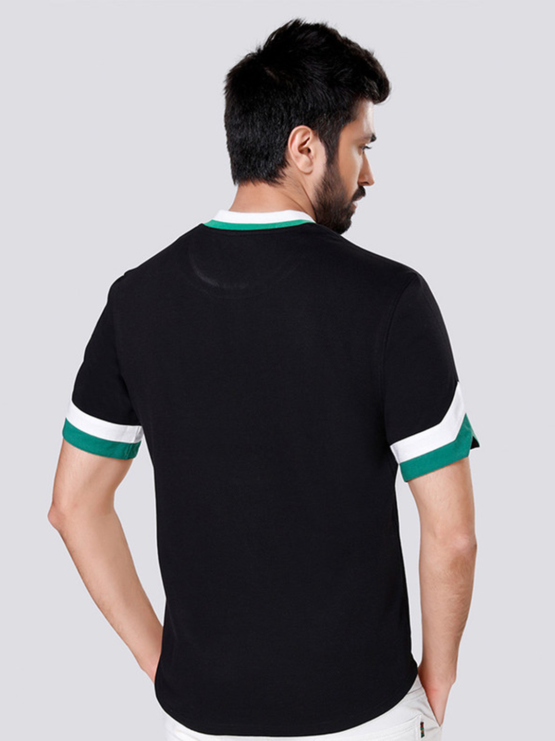 NBA - Boston Celtics Men Black Green Printed T-Shirt  (2)