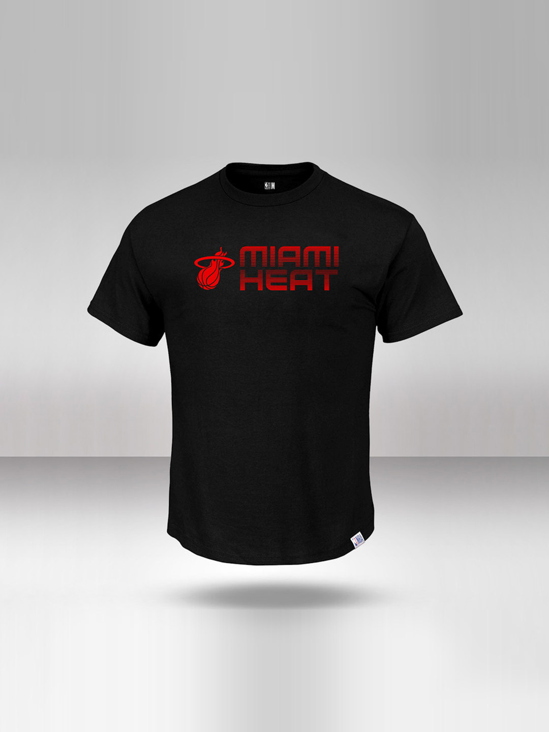 NBA - Miami Heat Men Black Printed Round Neck T-shirt  (1)