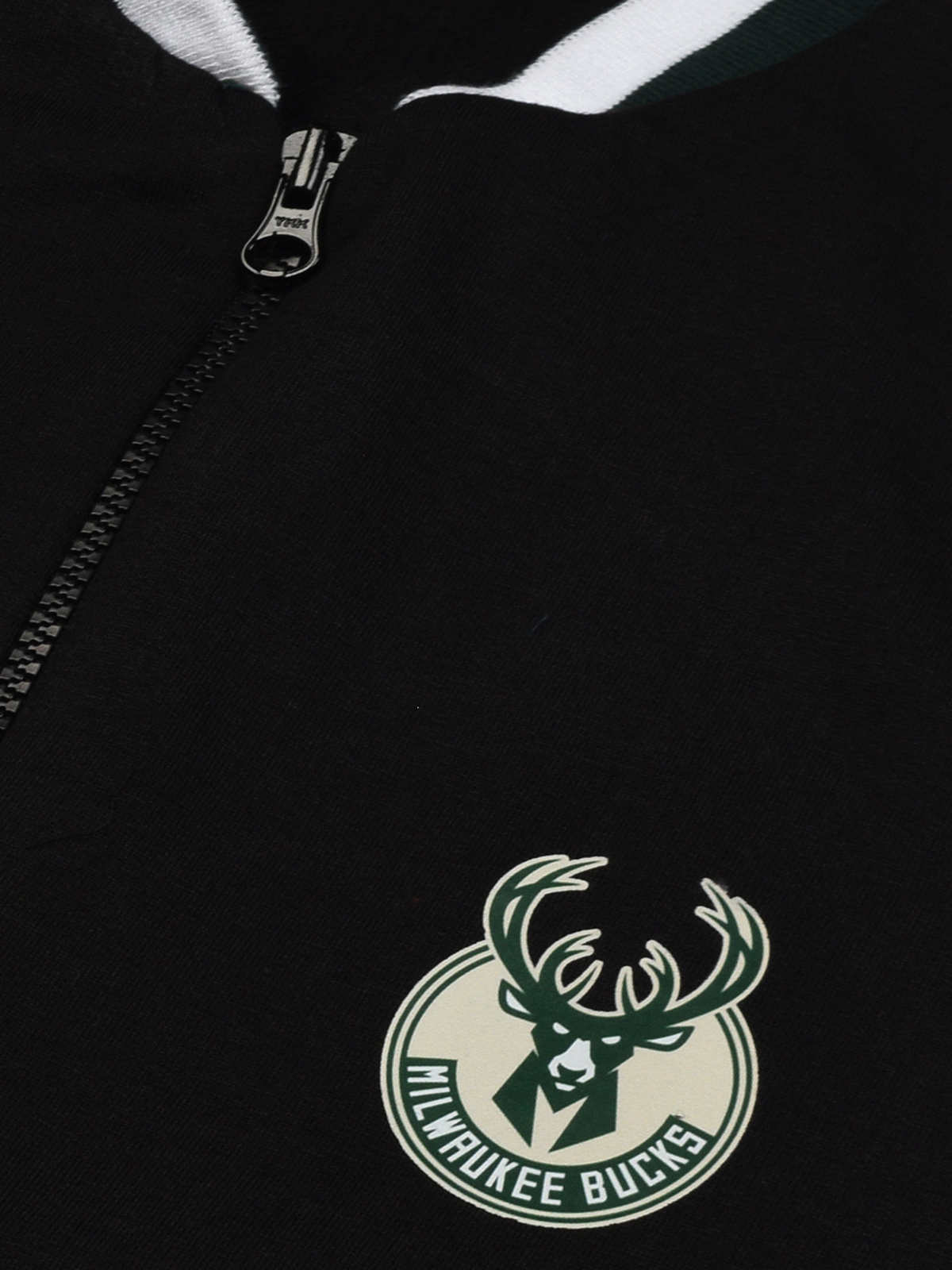 NBA - Milwaukee Bucks Men Black Logo Printed Full Sleeves Stand-Collar Outdoor Polyester Bomber Jacket (3)