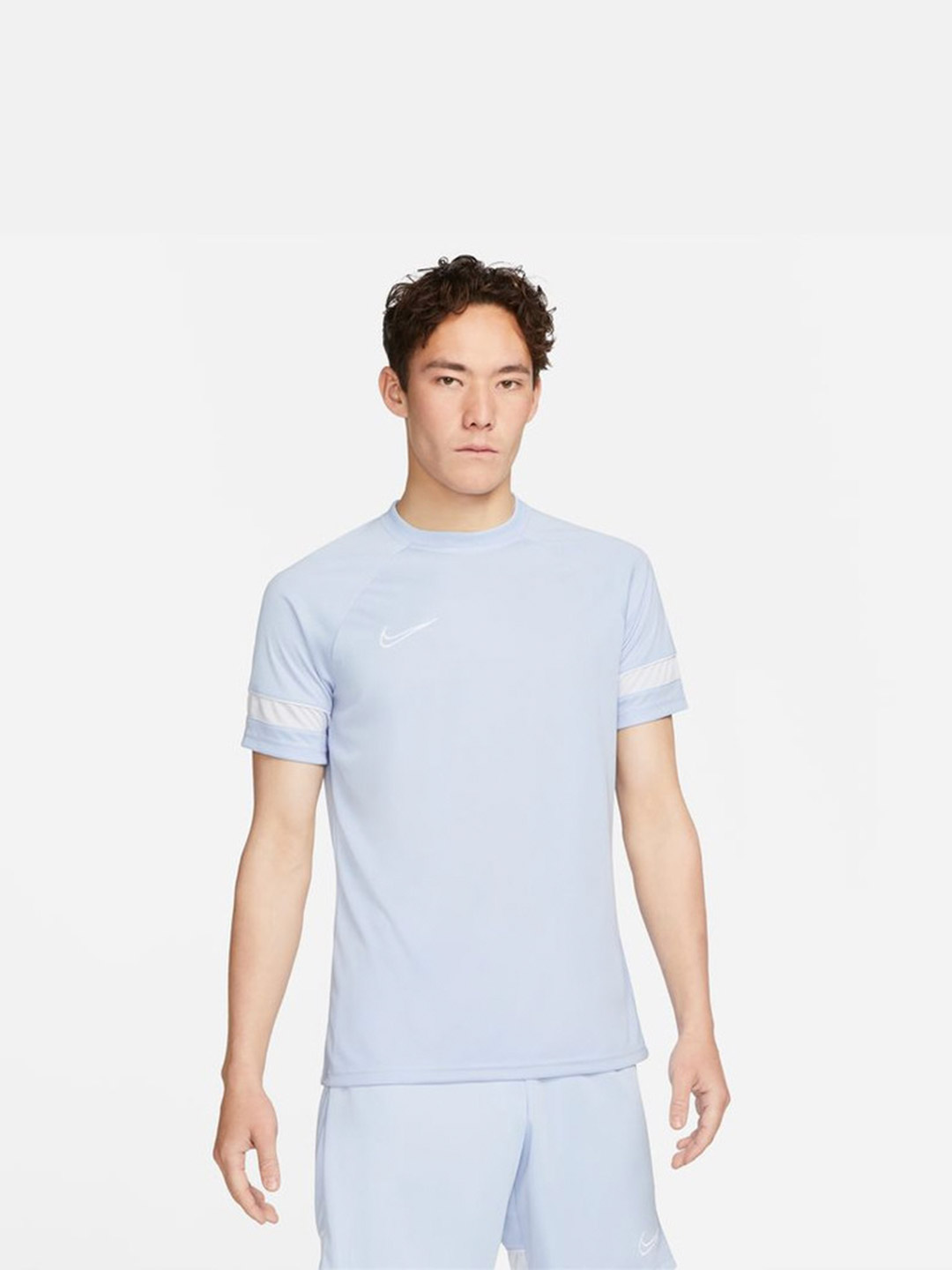 Nike Men Blue Dri-FIT Academy Round Neck Solid T-Shirts (1)