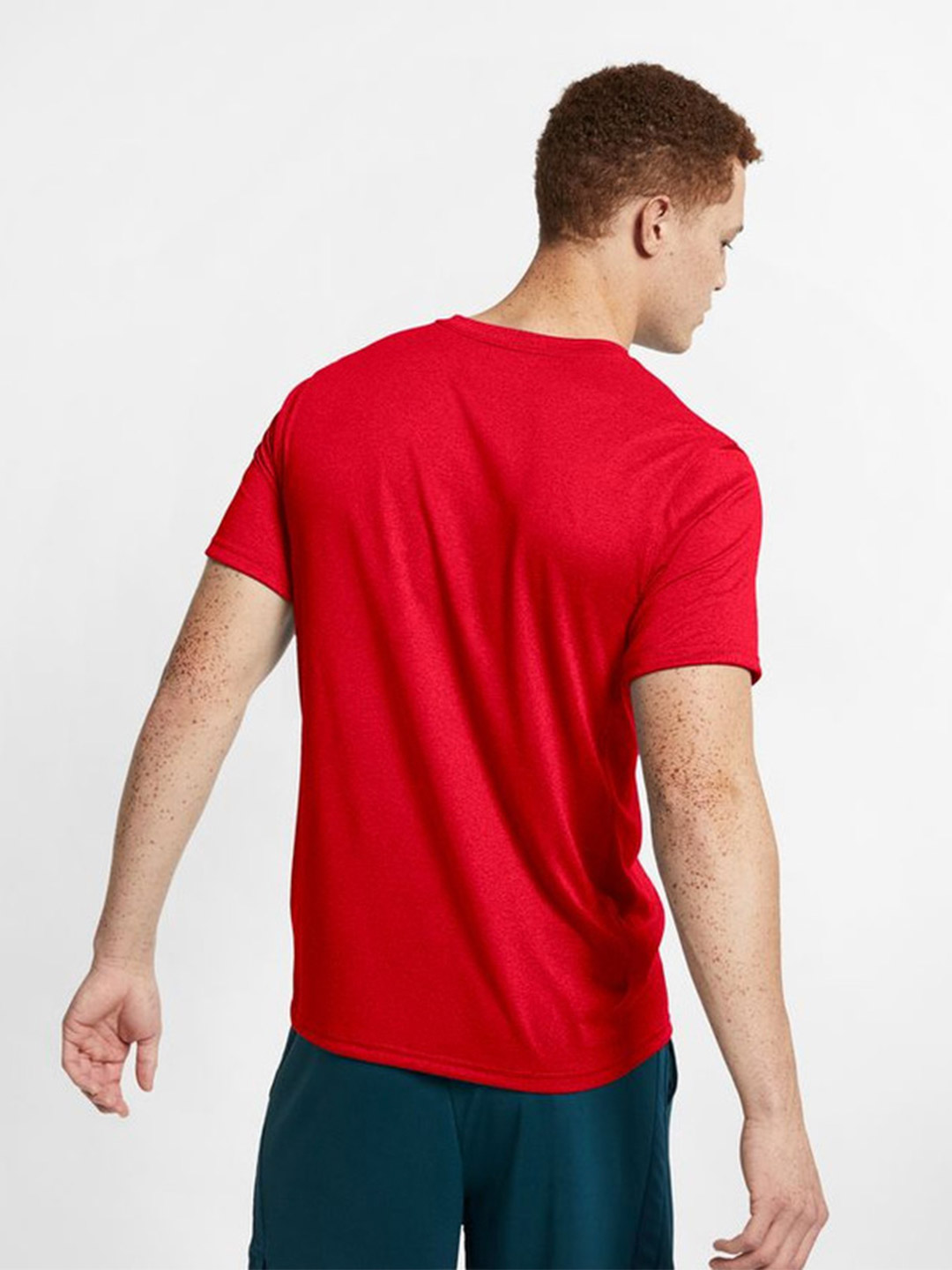 Nike Men Red Dri-FIT Legend Round Neck Solid T-Shirts (1)