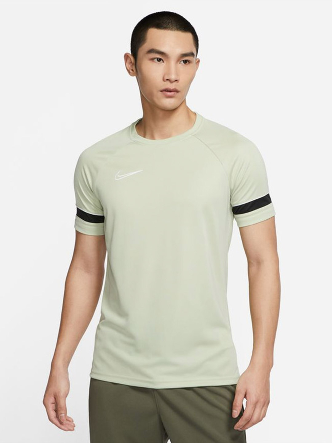 Nike Men White Dri-FIT Academy Round Neck Solid T-Shirts (1)