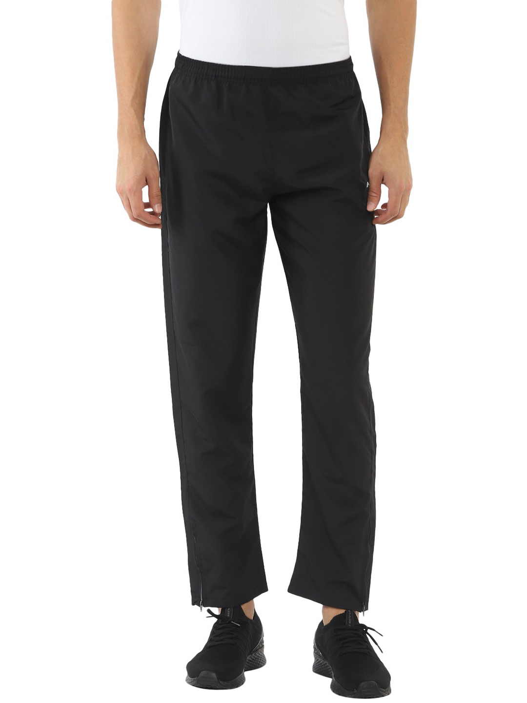 Nivia Nivia Ultra Light Trackpants - BLACK (1)