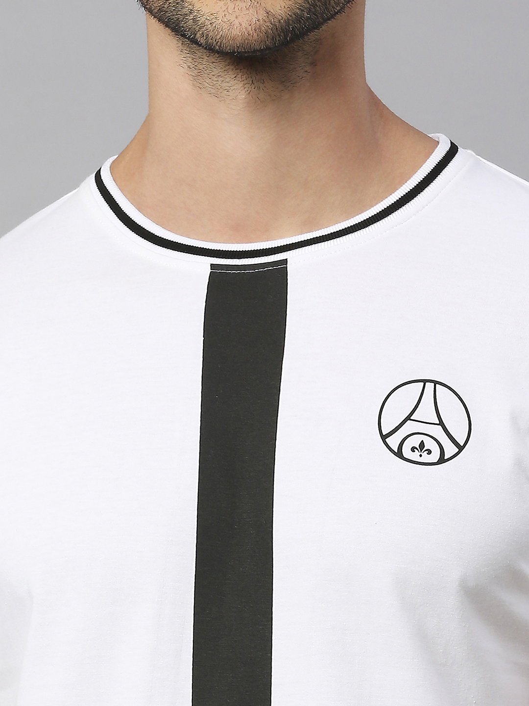 Paris Saint-Germain Men White and Black Typography Printed Round Neck Cotton T-Shirt (6)