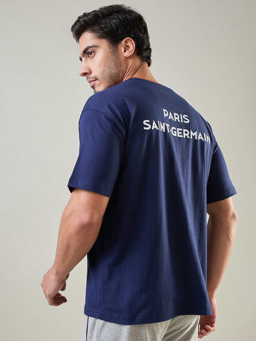 Paris Saint-Germain Men Navy Blue Logo Printed Half Sleeves Round Neck Oversized Cotton T-Shirt (3)