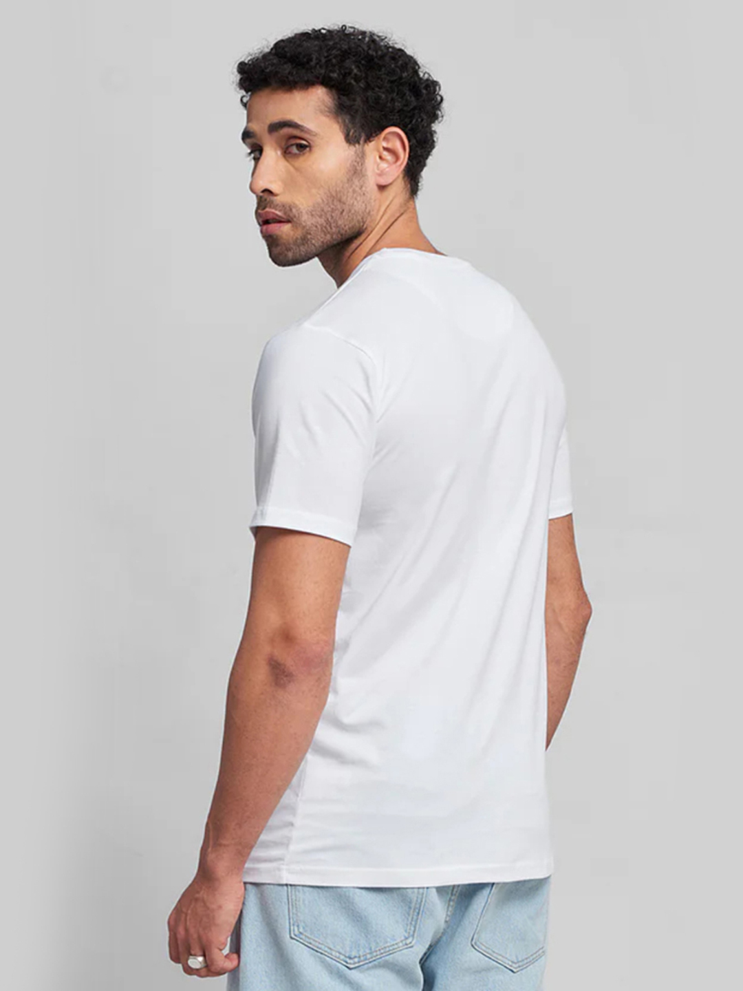 Paris Saint-Germain Men White and Blue Printed Round Neck T-Shirts (2)