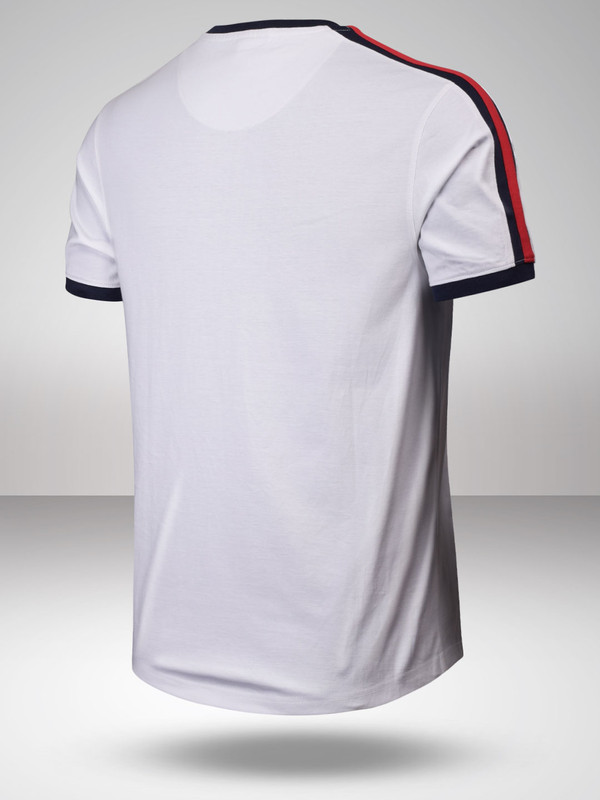 Paris Saint-Germain Men White Colourblocked Round Neck T-Shirts (2)