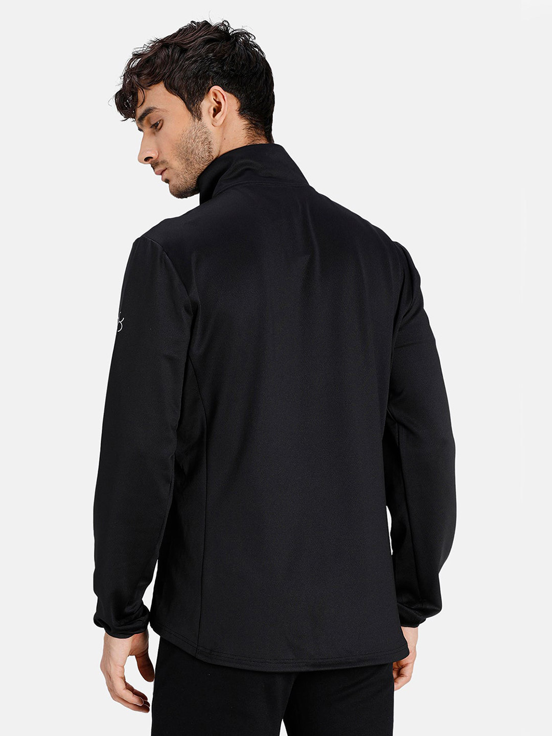 Puma Men Black Printed Padded Jackets (3)