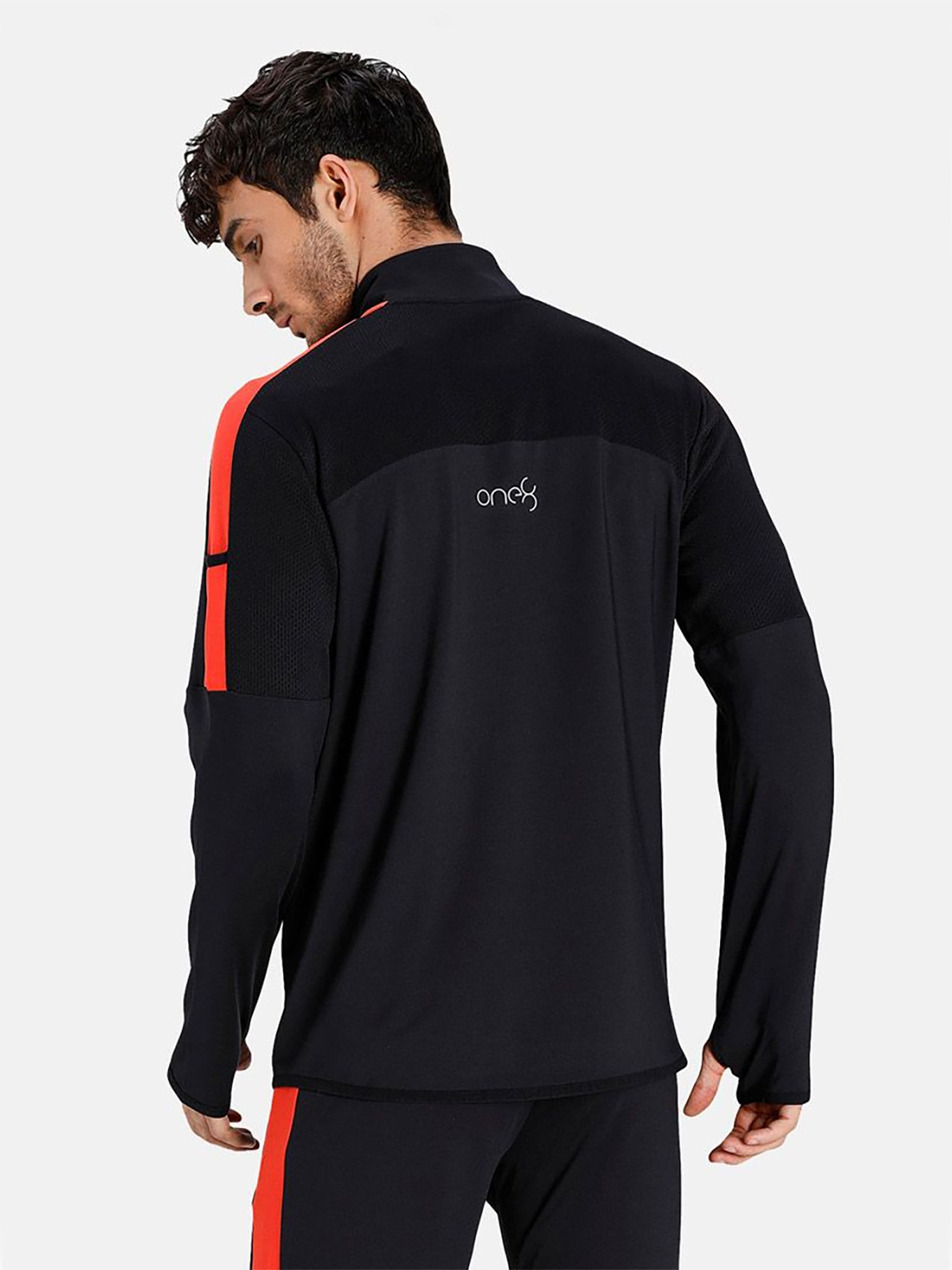 Puma Men Black & Red Solid Virat Kohli Full-Zip Sweatshirts (3)