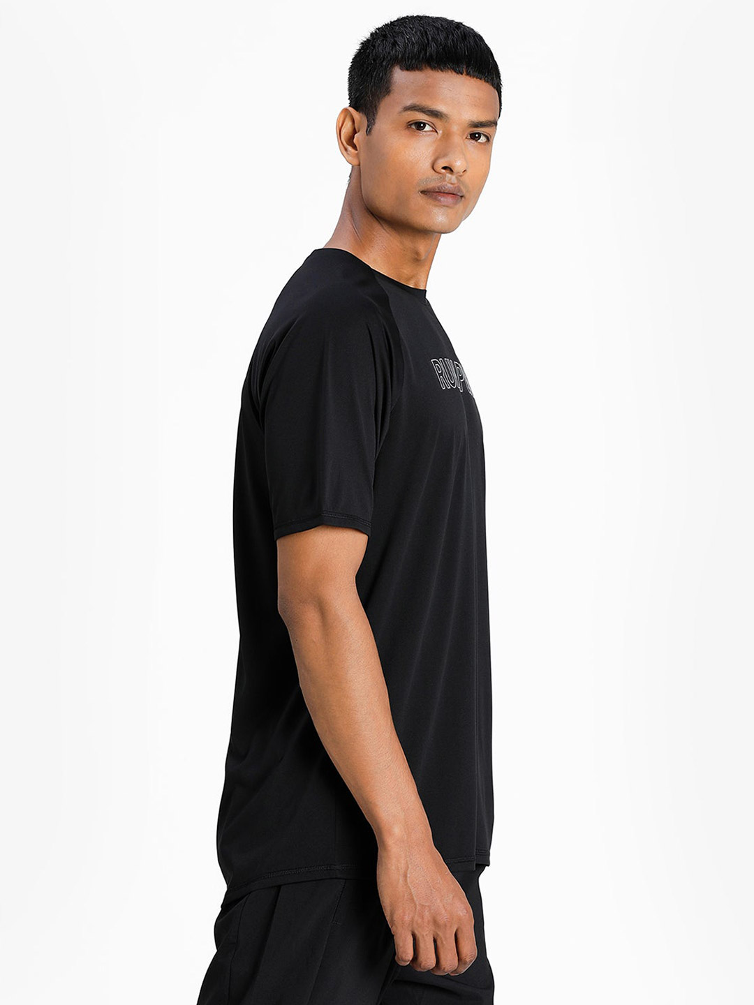 Puma Men Black Solid Run Lite Cooladapt T-Shirts (4)