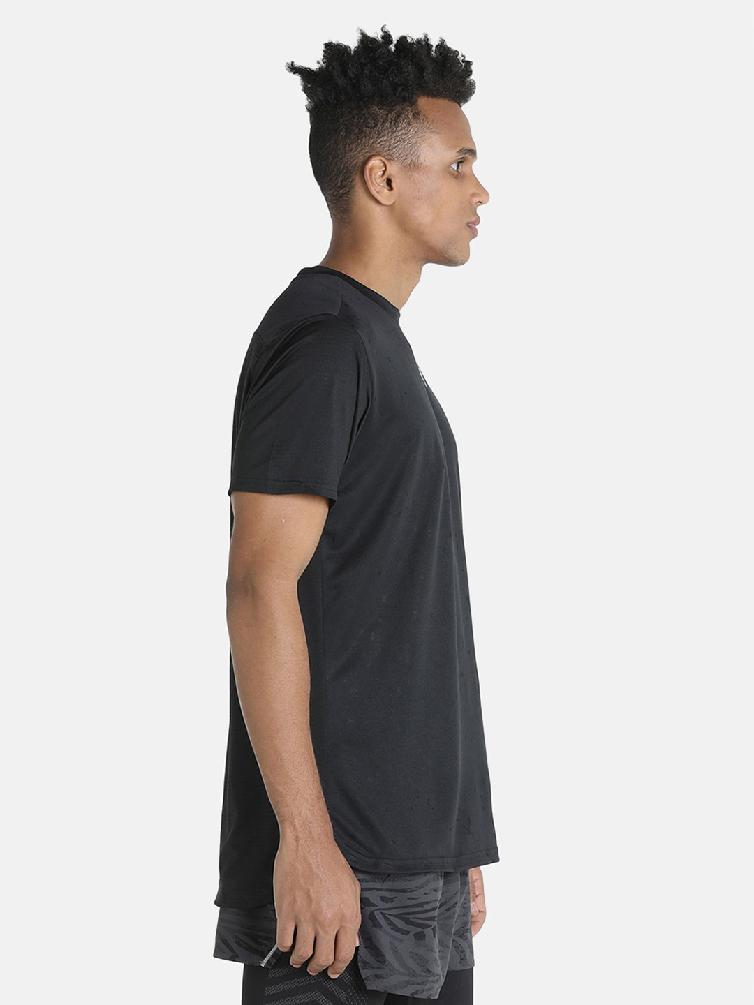 Puma Men Black Solid Train Vent T-Shirts (4)