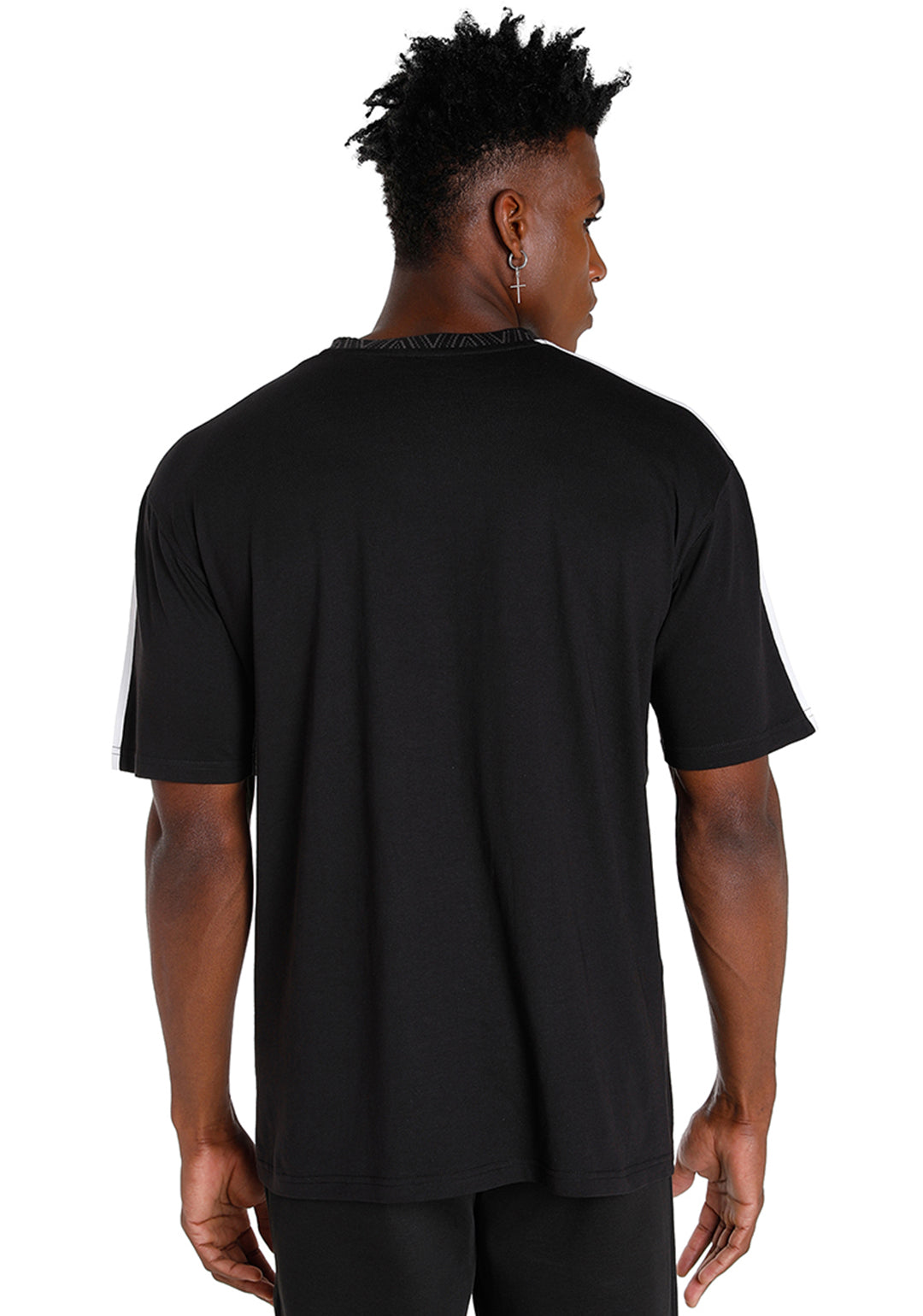 Puma Men Black T7 TREND 7ETTER T-Shirt (3)