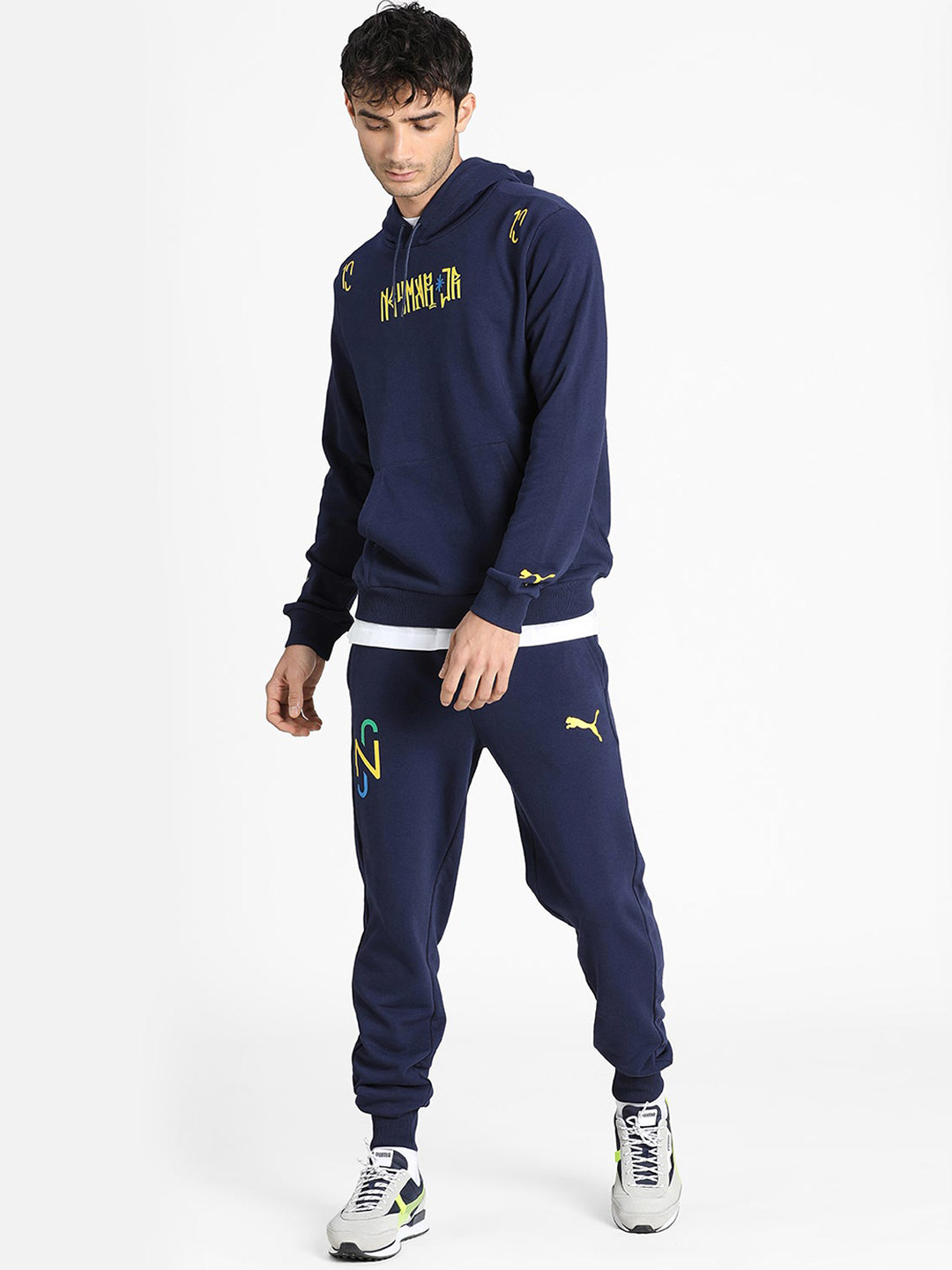Puma Men Blue & Yellow Solid Neymar Jr Hero Sweatshirts (5)