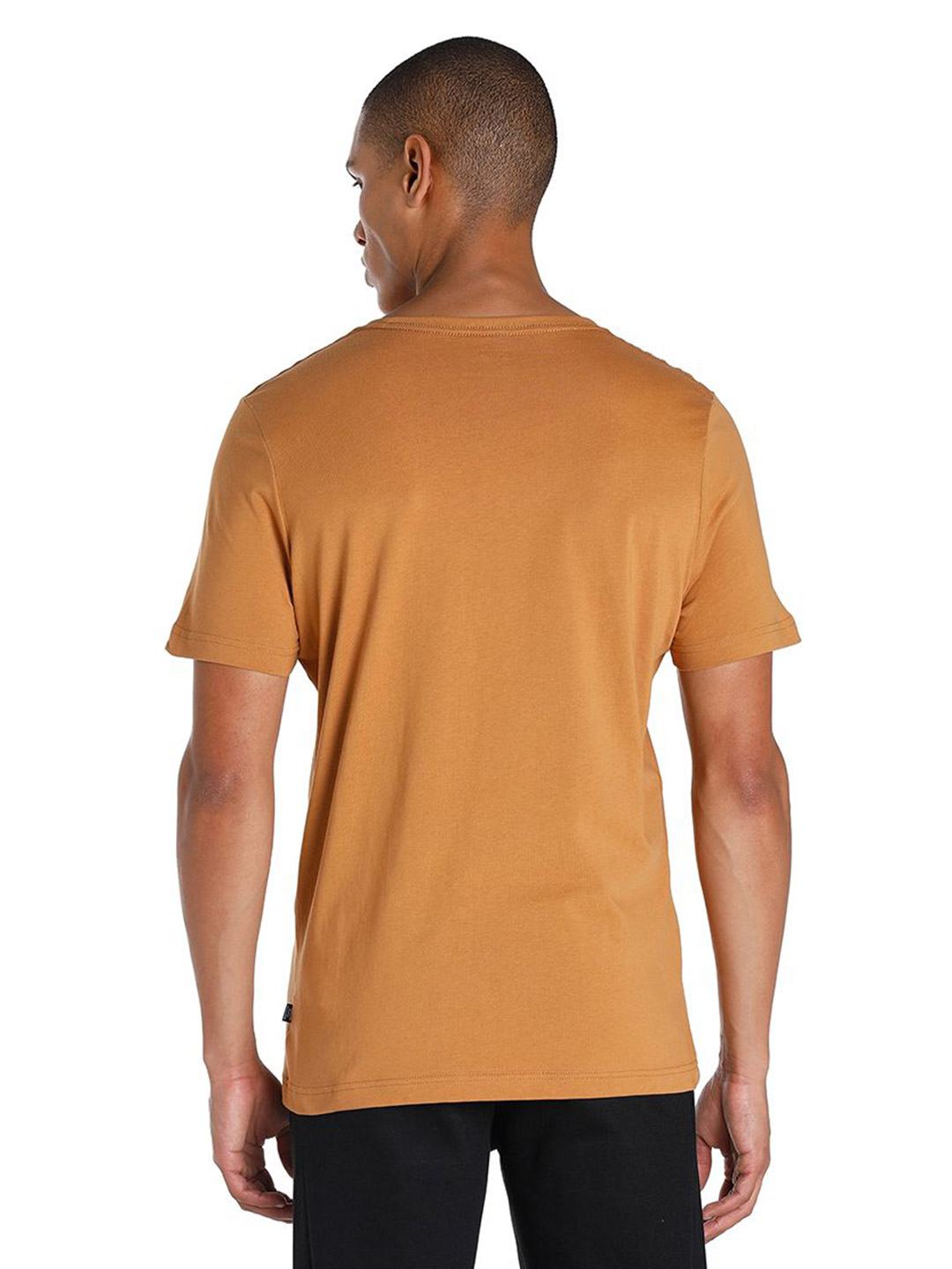Puma Men Desert Tan Printed Essentials Small Logo Regular Fit T-shirt (2)