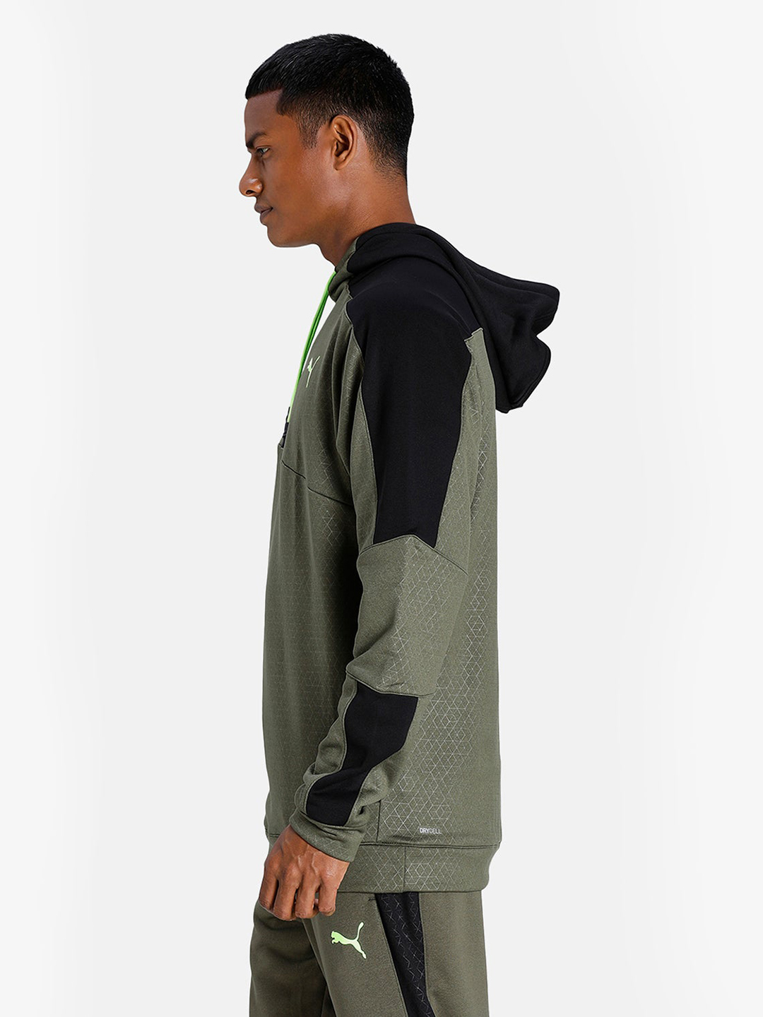 Puma Men Green & Black Printed Train Activate Hoodies (2)