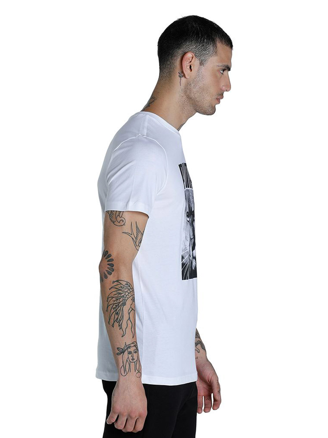 Puma Men Puma White Printed Cat Graphic T-Shirt (2)
