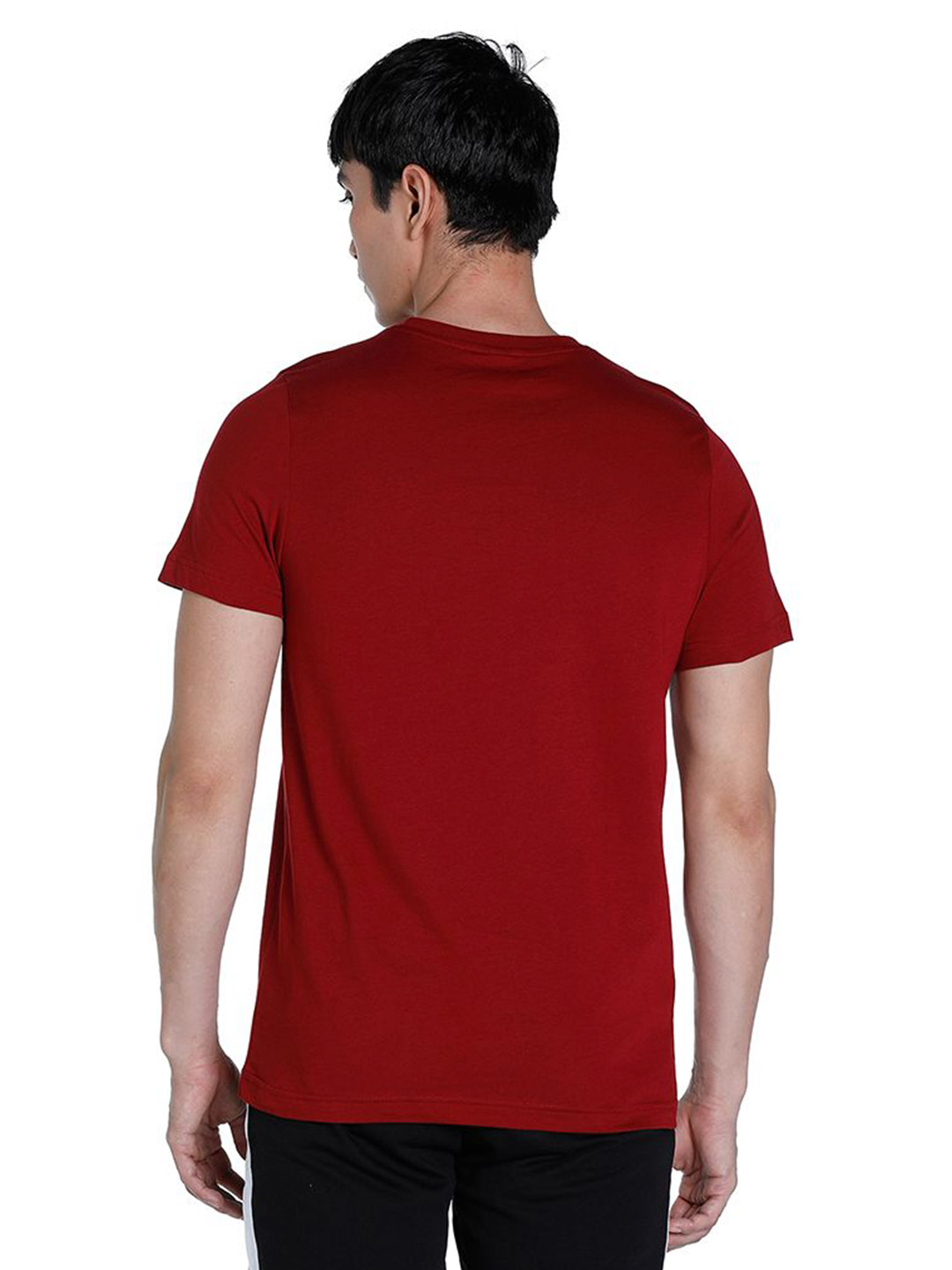 Puma Men Rhubarb Printed one8 Virat Kohli Gold Foil T-Shirt (2)