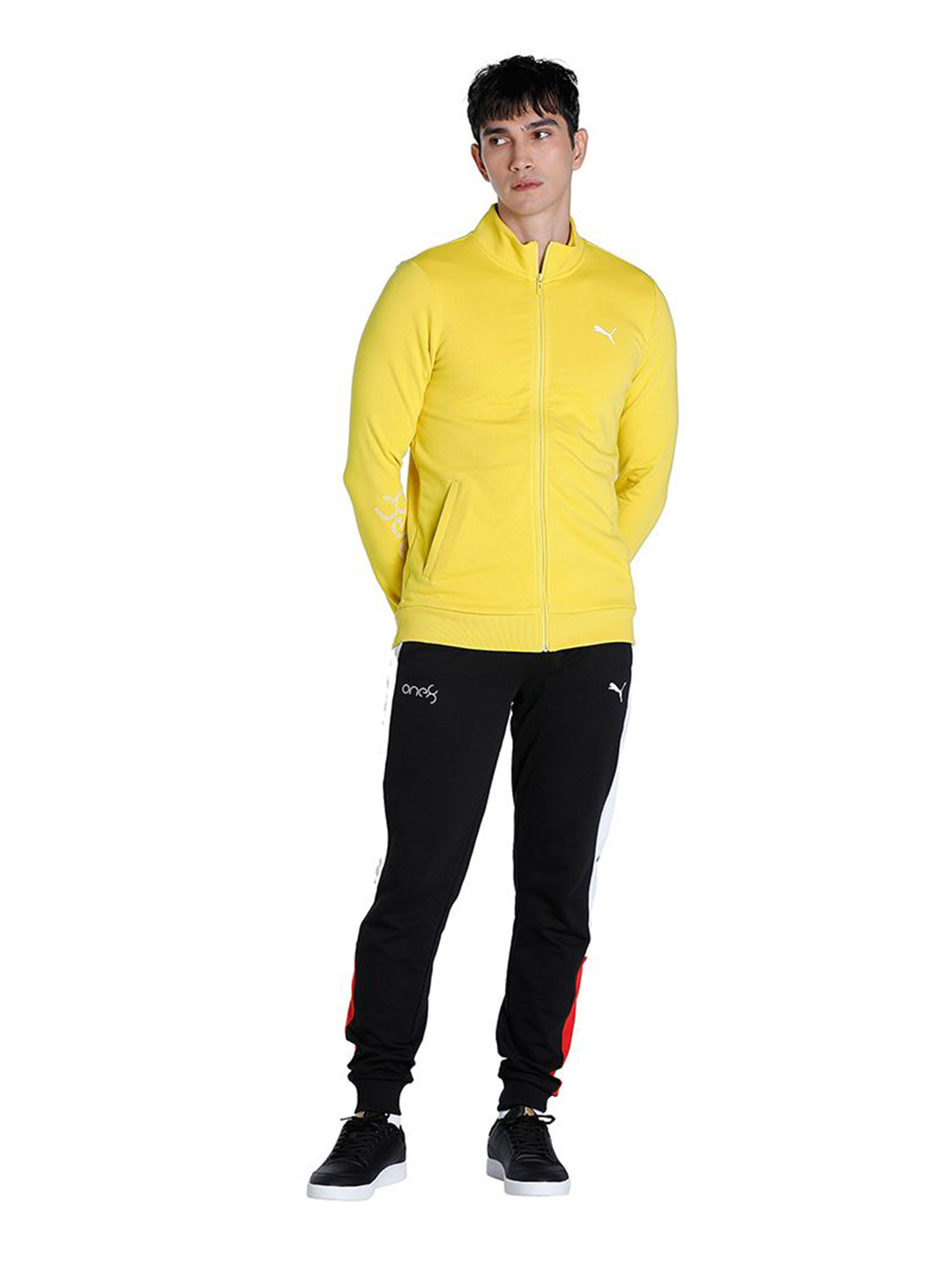 Puma Men Sun Ray Yellow Printed PUMAxONE8 Logo Jacket (5)