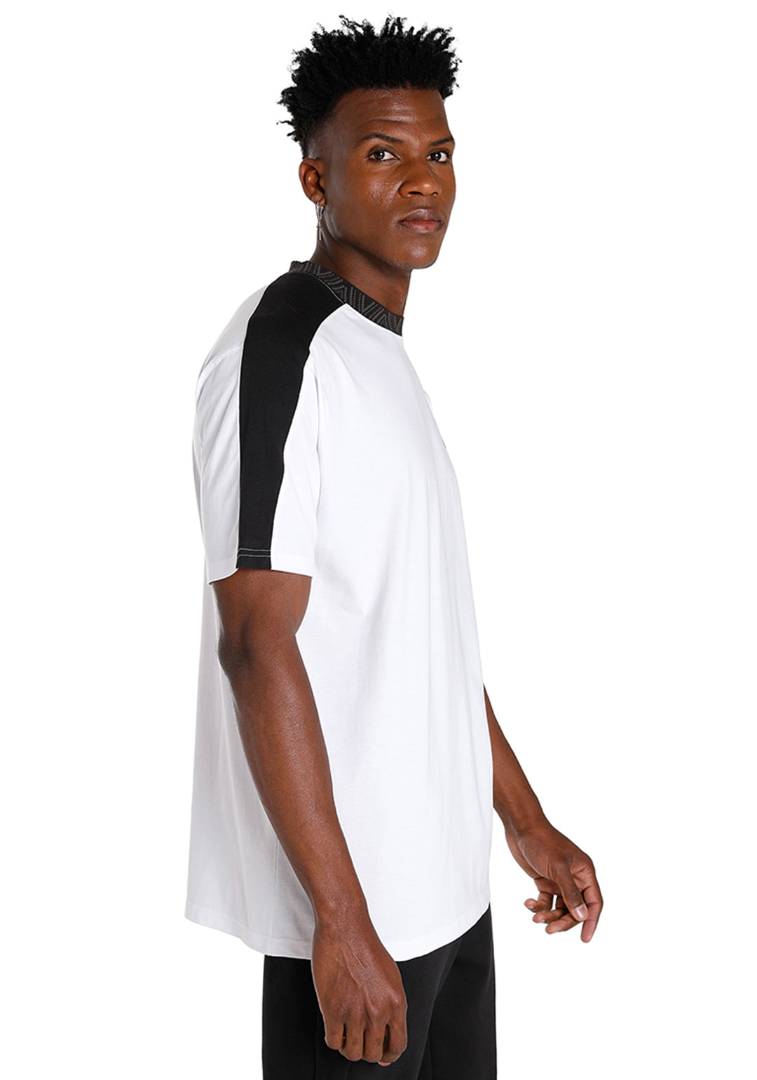 Puma Men White T7 TREND 7ETTER T-Shirt (3)
