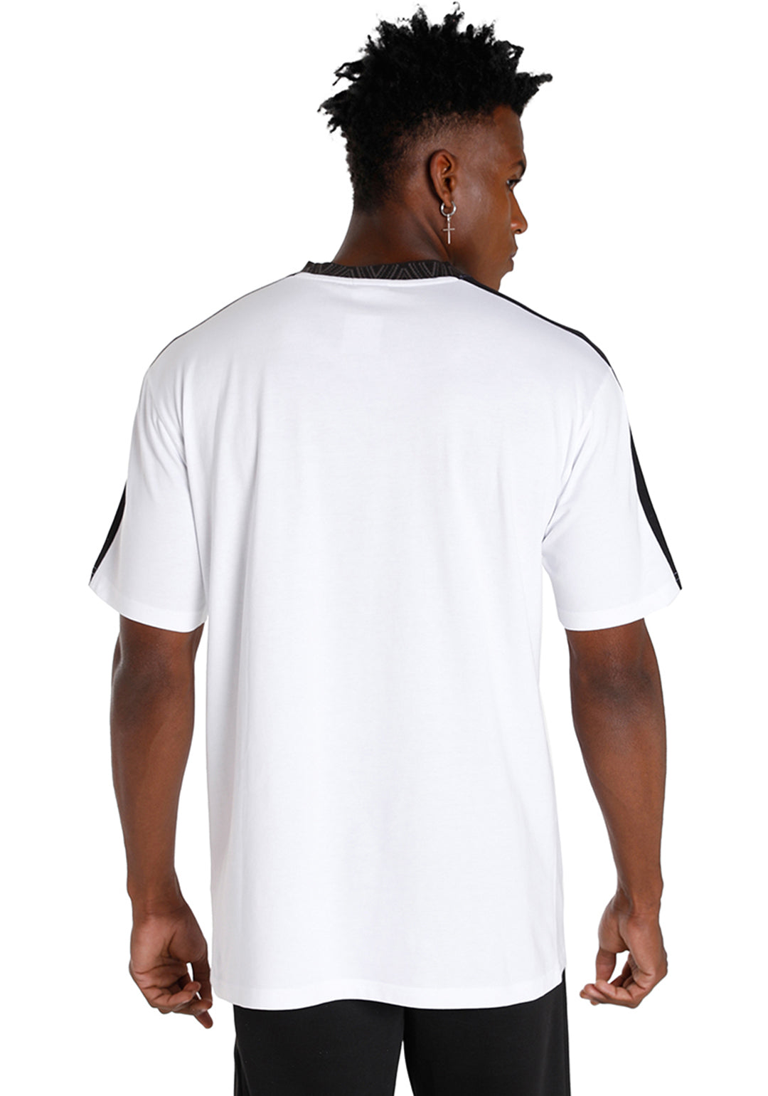 Puma Men White T7 TREND 7ETTER T-Shirt (4)
