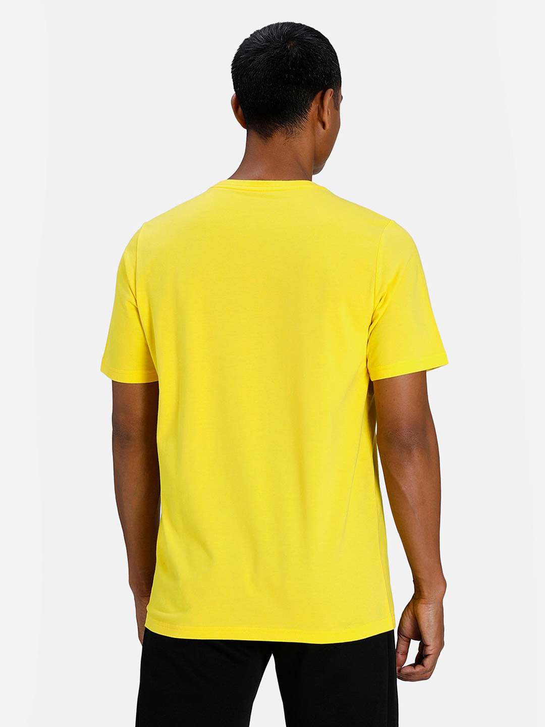 Puma Men Yellow & Black Printed Borussia Dortmund Football Core T-Shirts (3)
