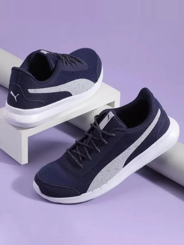 Puma Unisex Blue & White Daze V2 Sneakers (1)