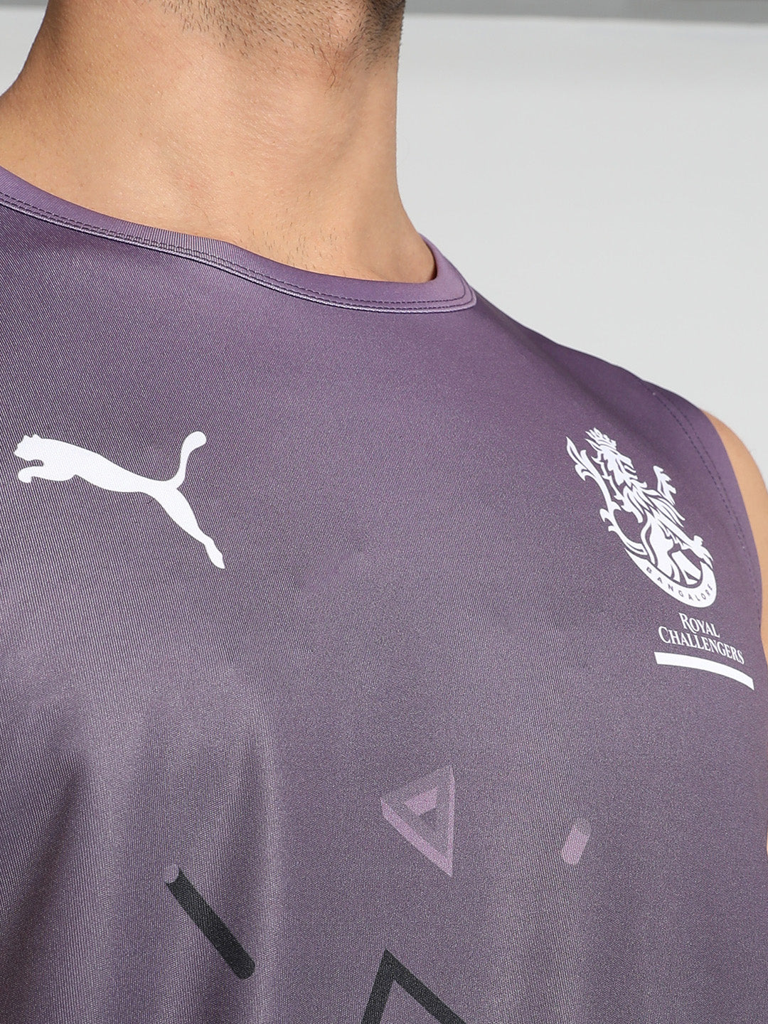 Puma X RCB Men Grey Geometric Print Sleeveless Round Neck Polyester Sports Vest (3)