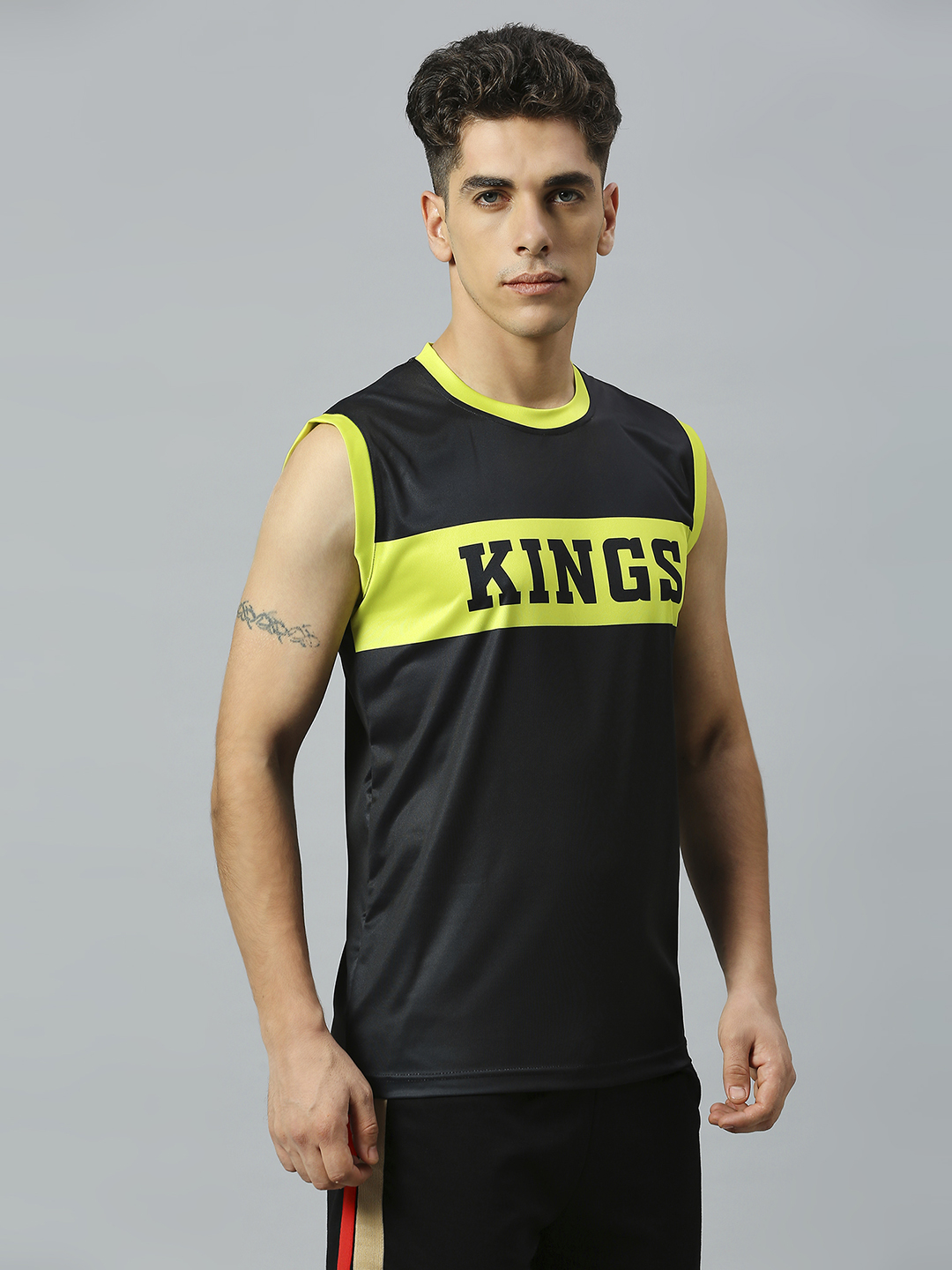 Punjab Kings Men Black and Green Typography Printed Sleeveless Round Neck Cotton Sports Vest (3)